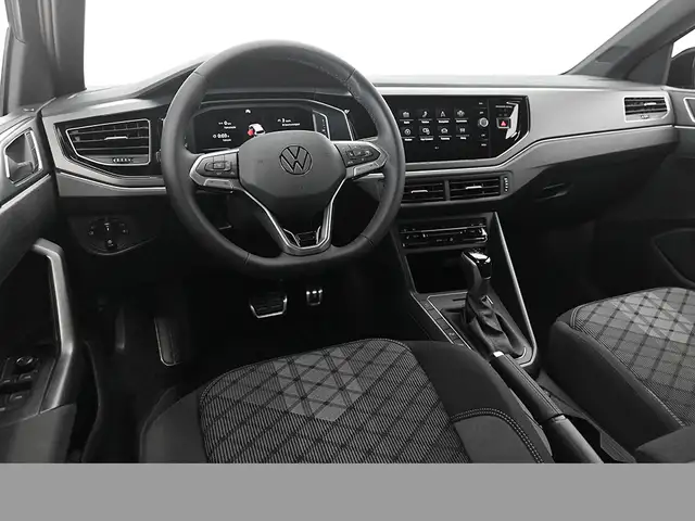 Volkswagen Polo view 13
