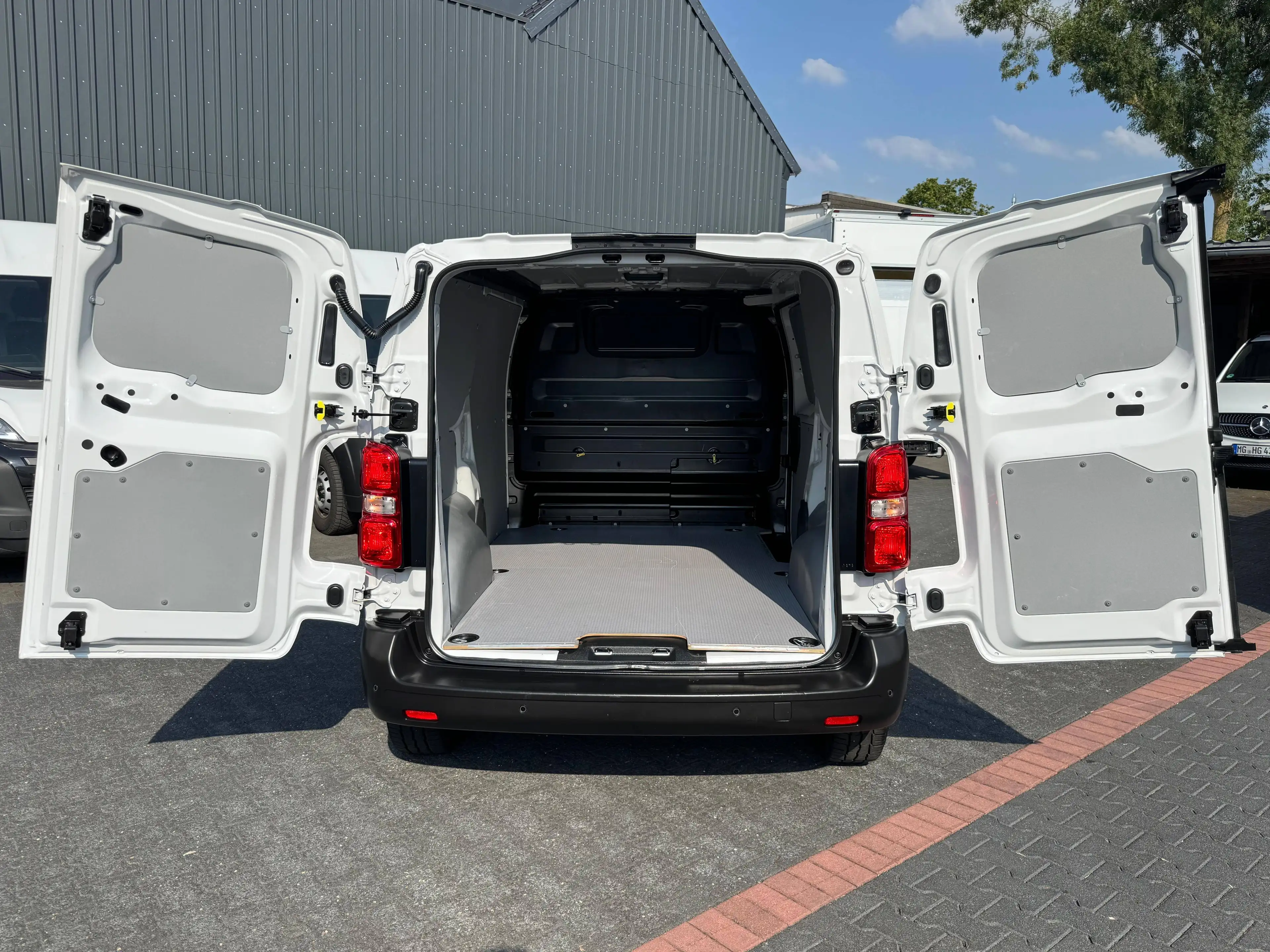 Citroen Jumpy Kasten 2.0 M 145 Automatik *Klima*Kamera — photo 4
