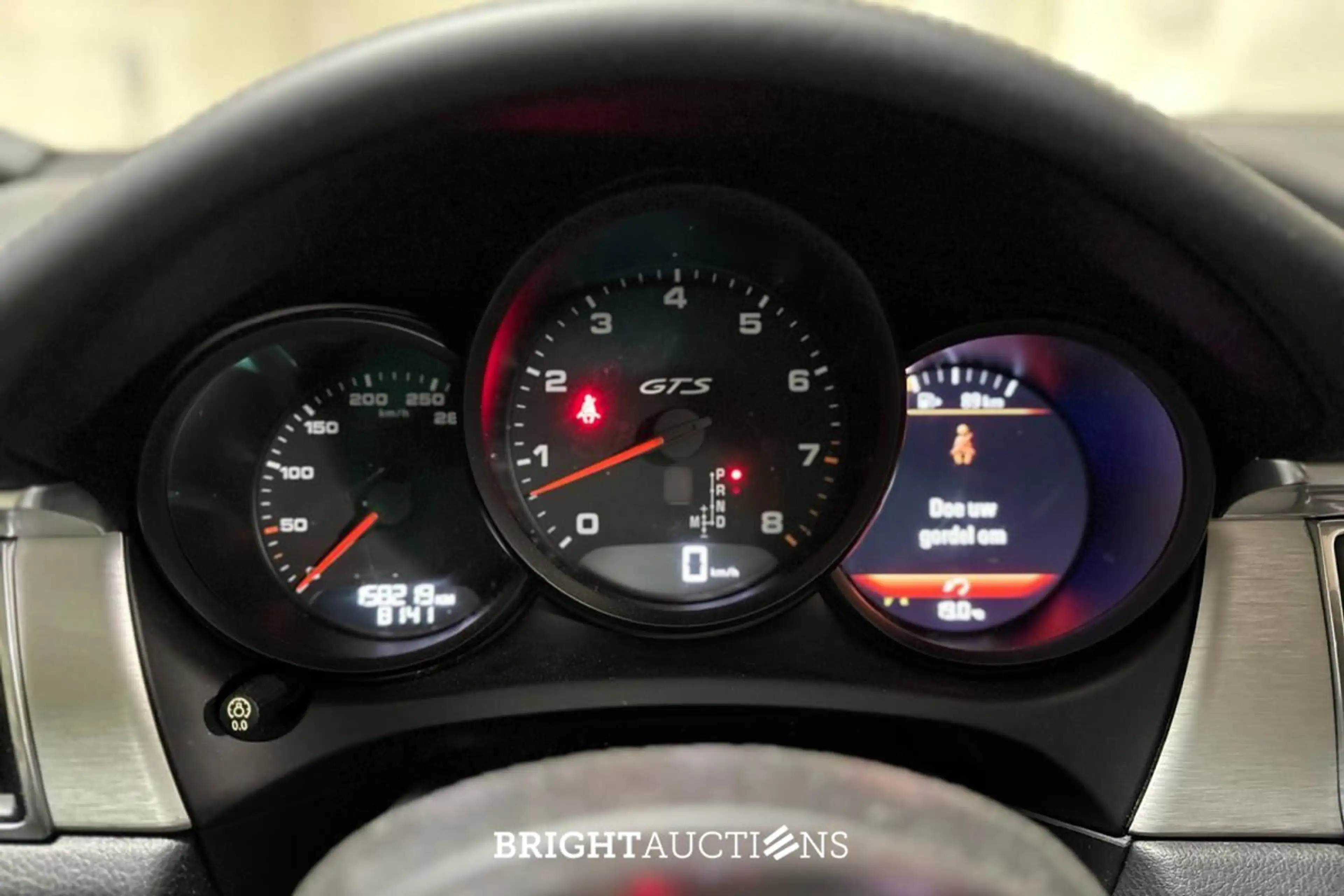 Porsche Macan GTS 3.0 V6 — photo 11