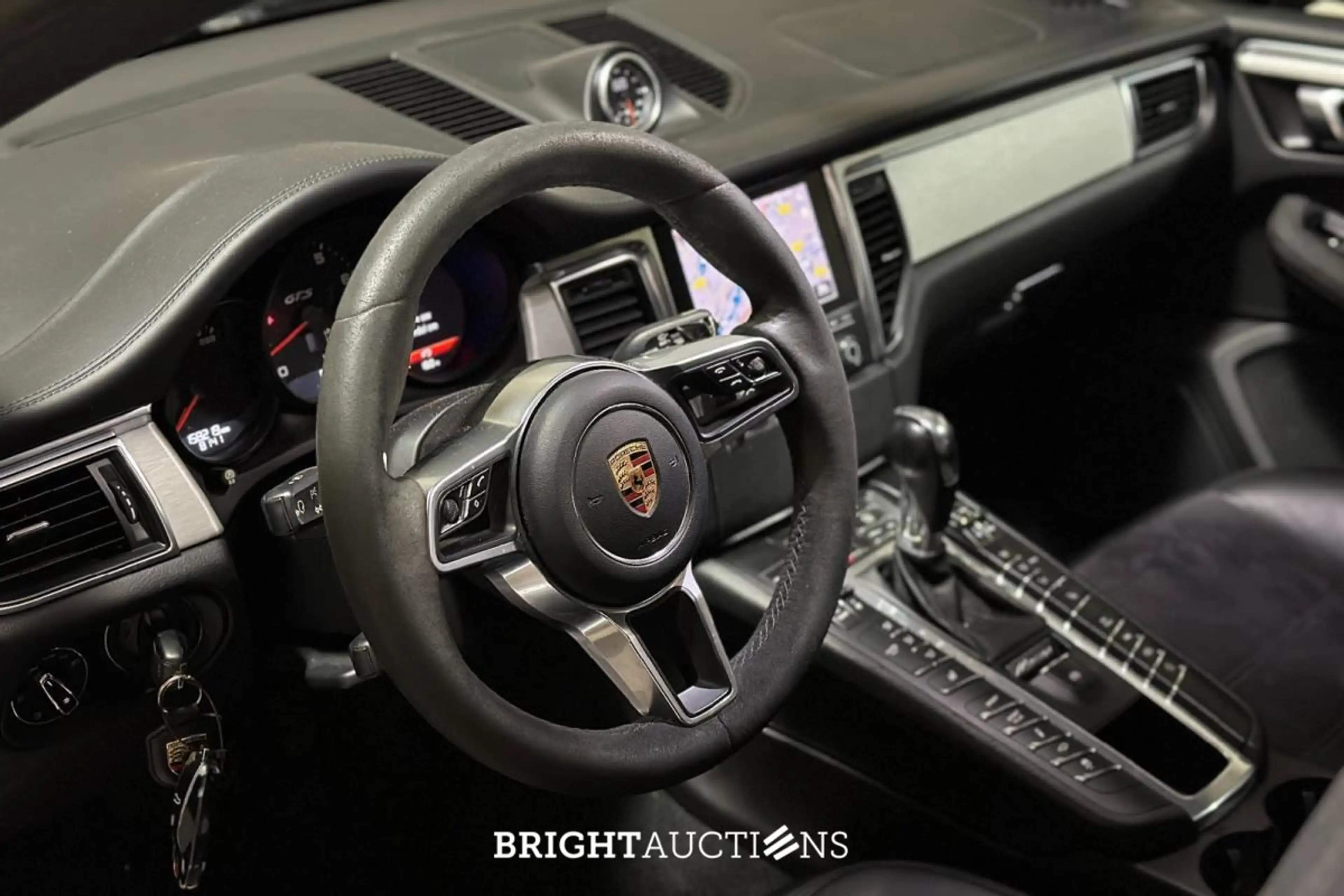 Porsche Macan GTS 3.0 V6 — photo 3