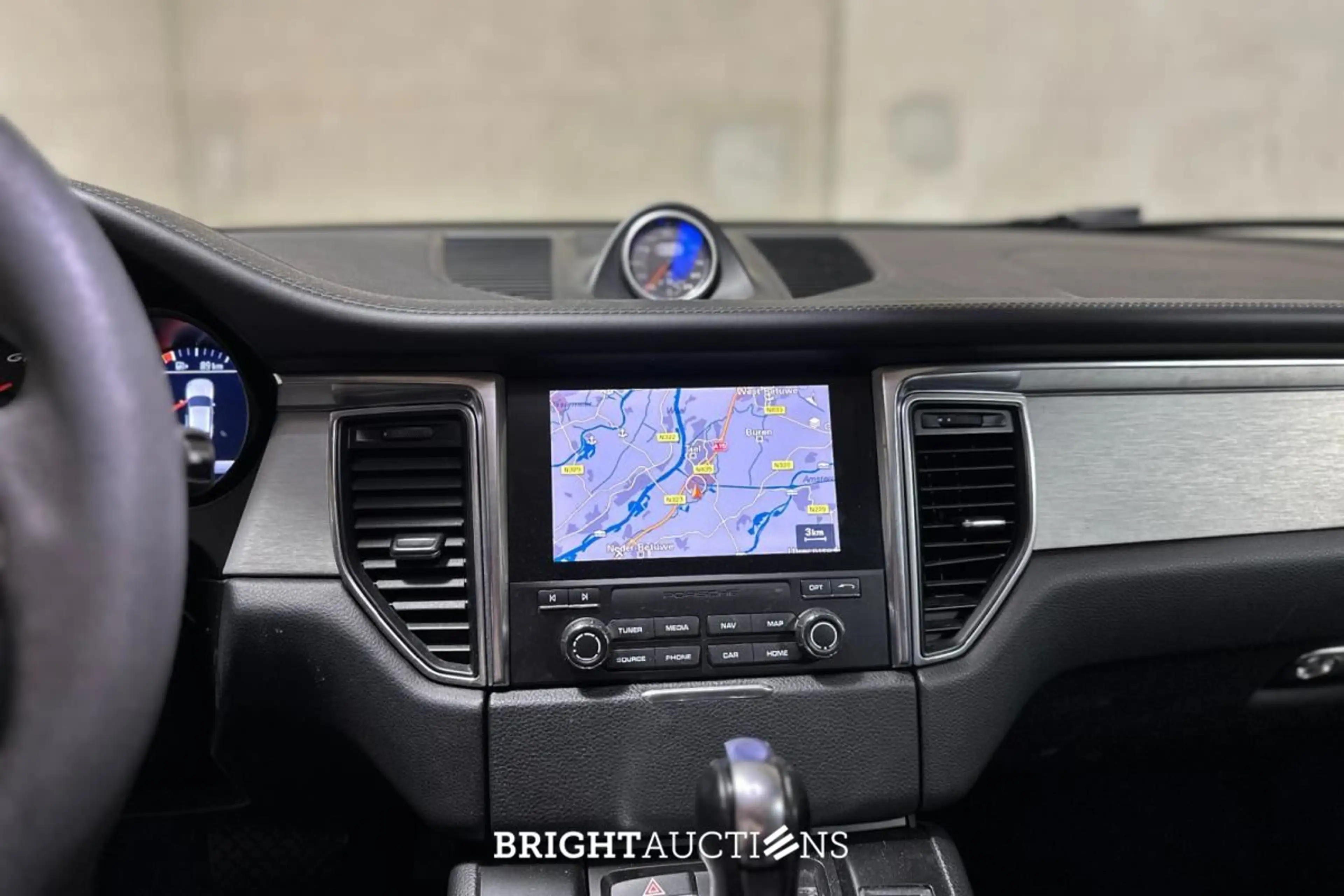 Porsche Macan GTS 3.0 V6 — photo 13