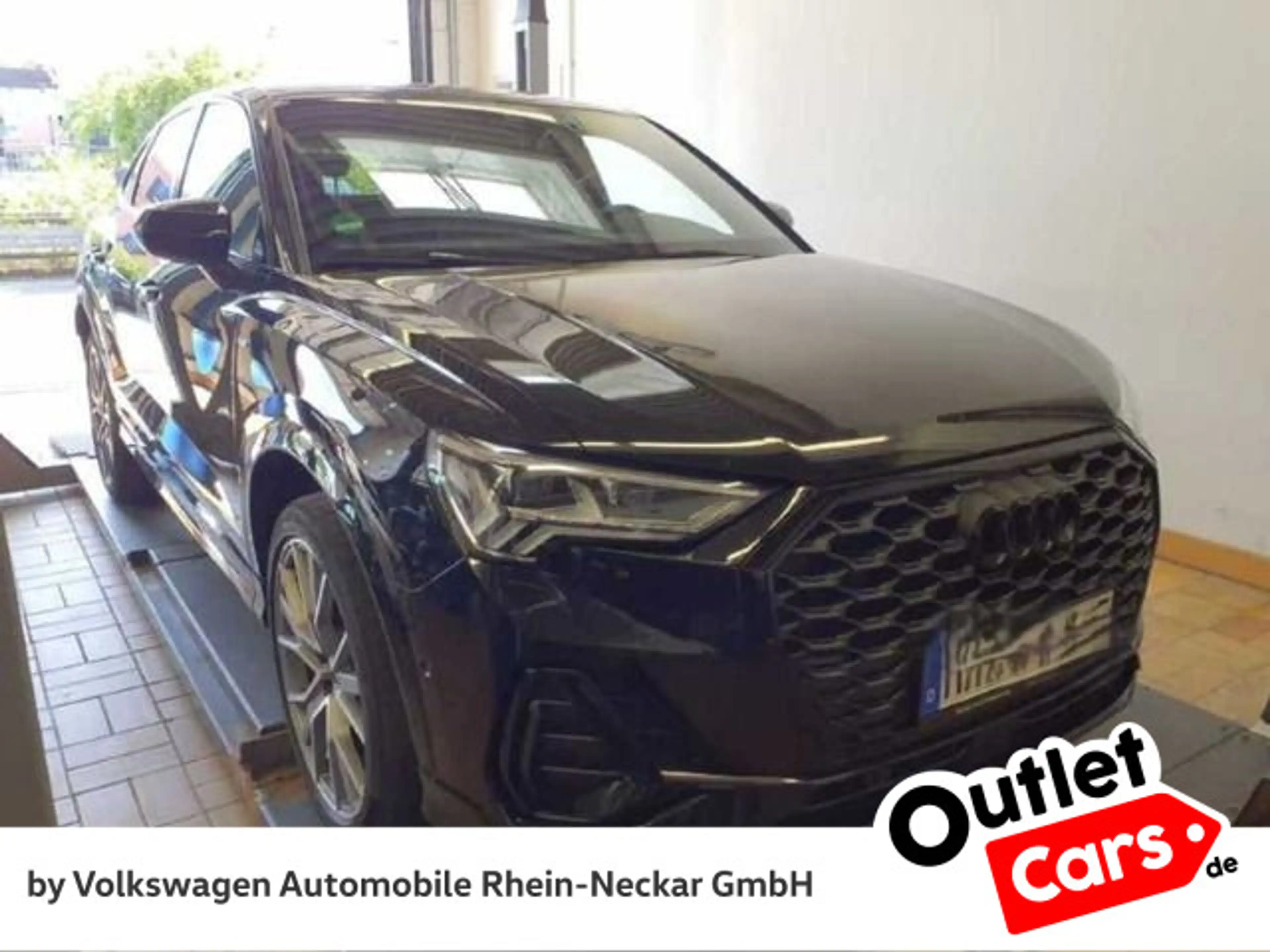 Audi Q3 Q3 SPORTBACK BLACK S-LINE 45 TFSIe LED STRONIC U — photo 3