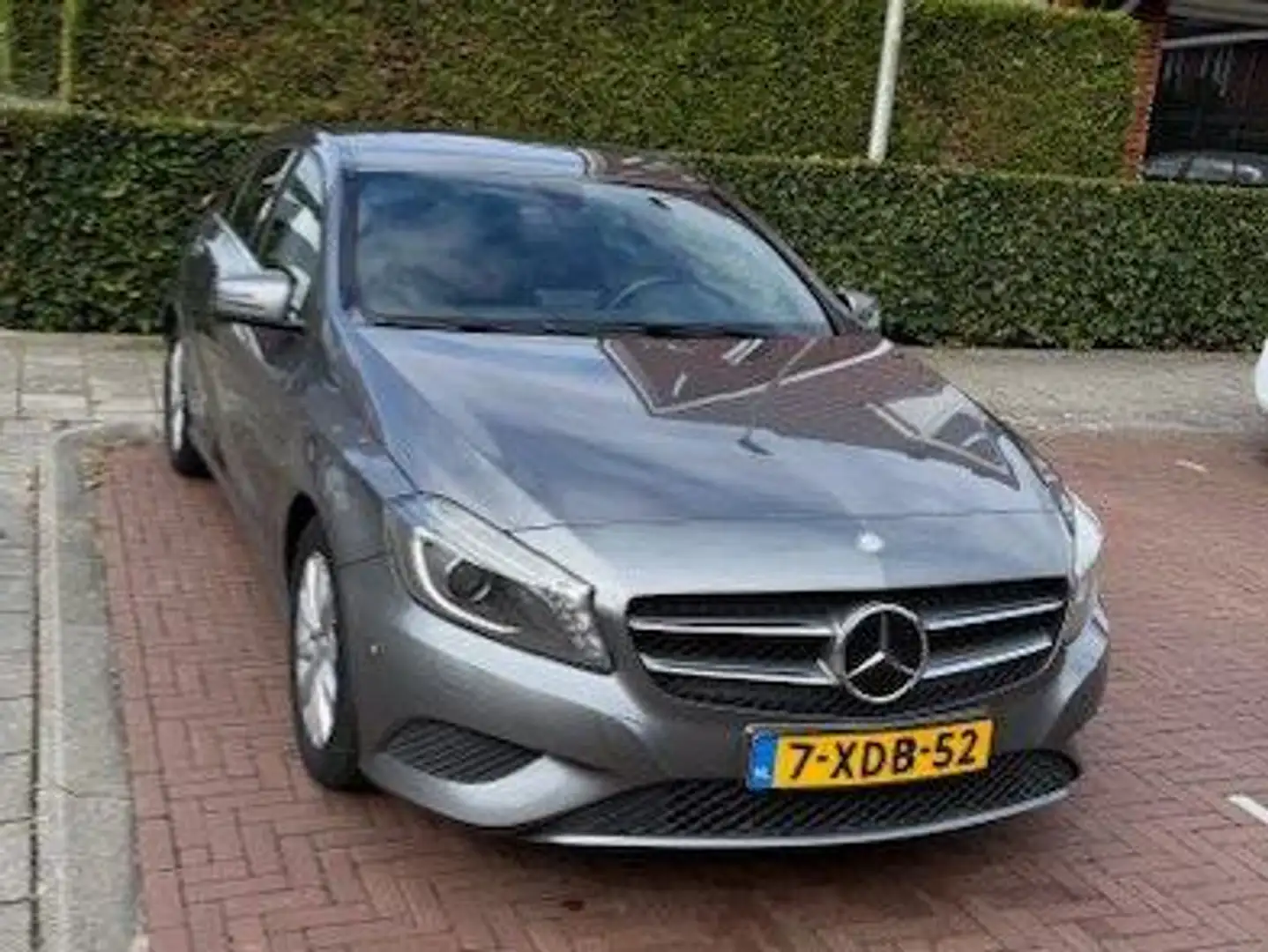 Mercedes-Benz A 180 A 180 CDI Lease Edition 4U3 Grijs - 2