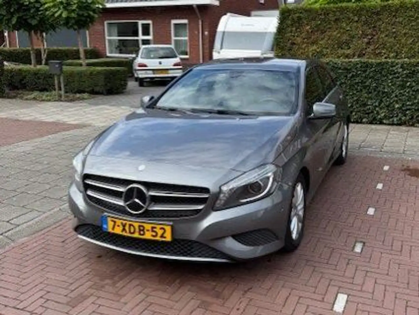 Mercedes-Benz A 180 A 180 CDI Lease Edition 4U3 Grijs - 1