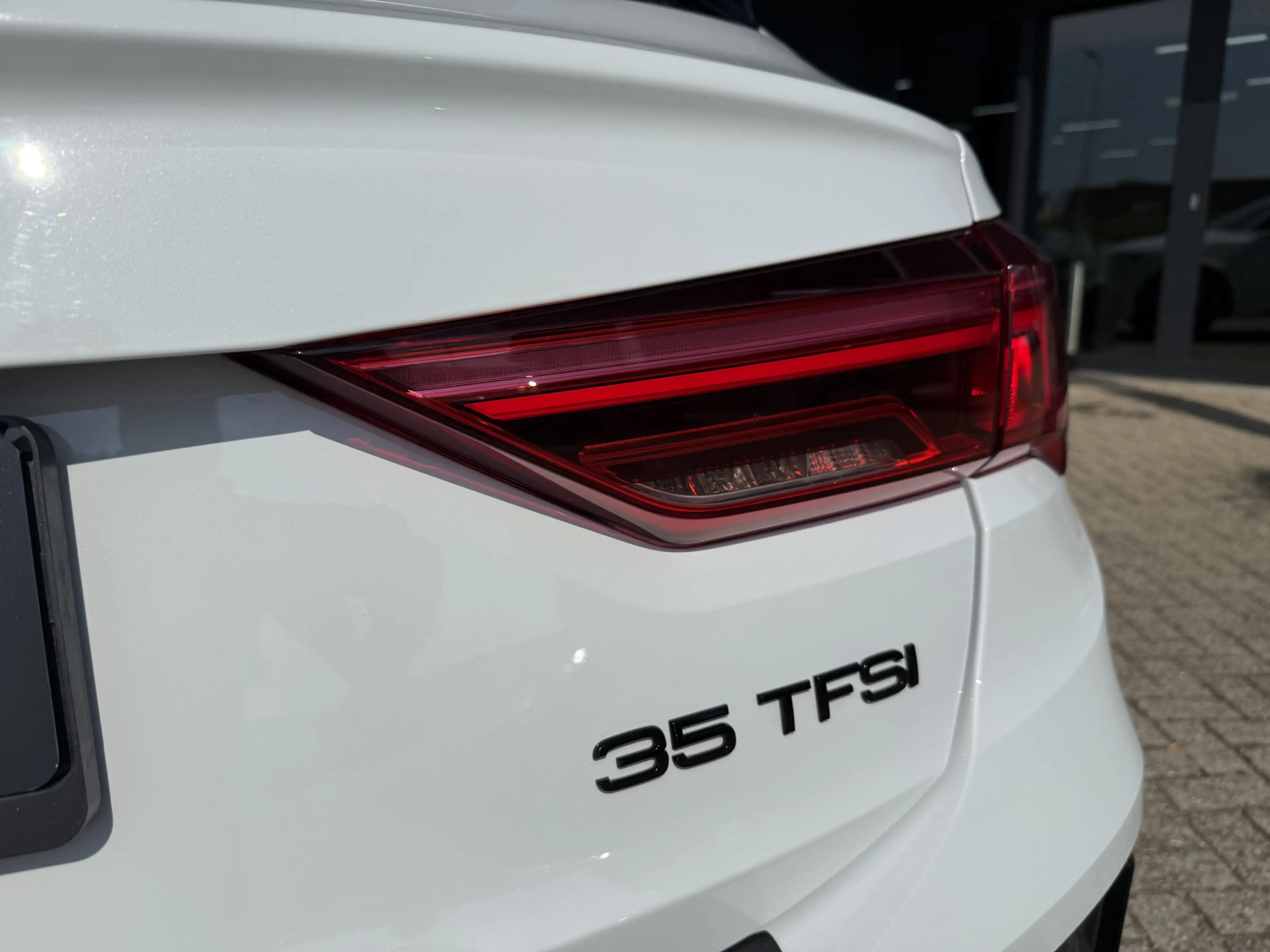Audi Q3 Sportback 35 TFSI S-Line Panodak Trekhaak Navi Cam — photo 9