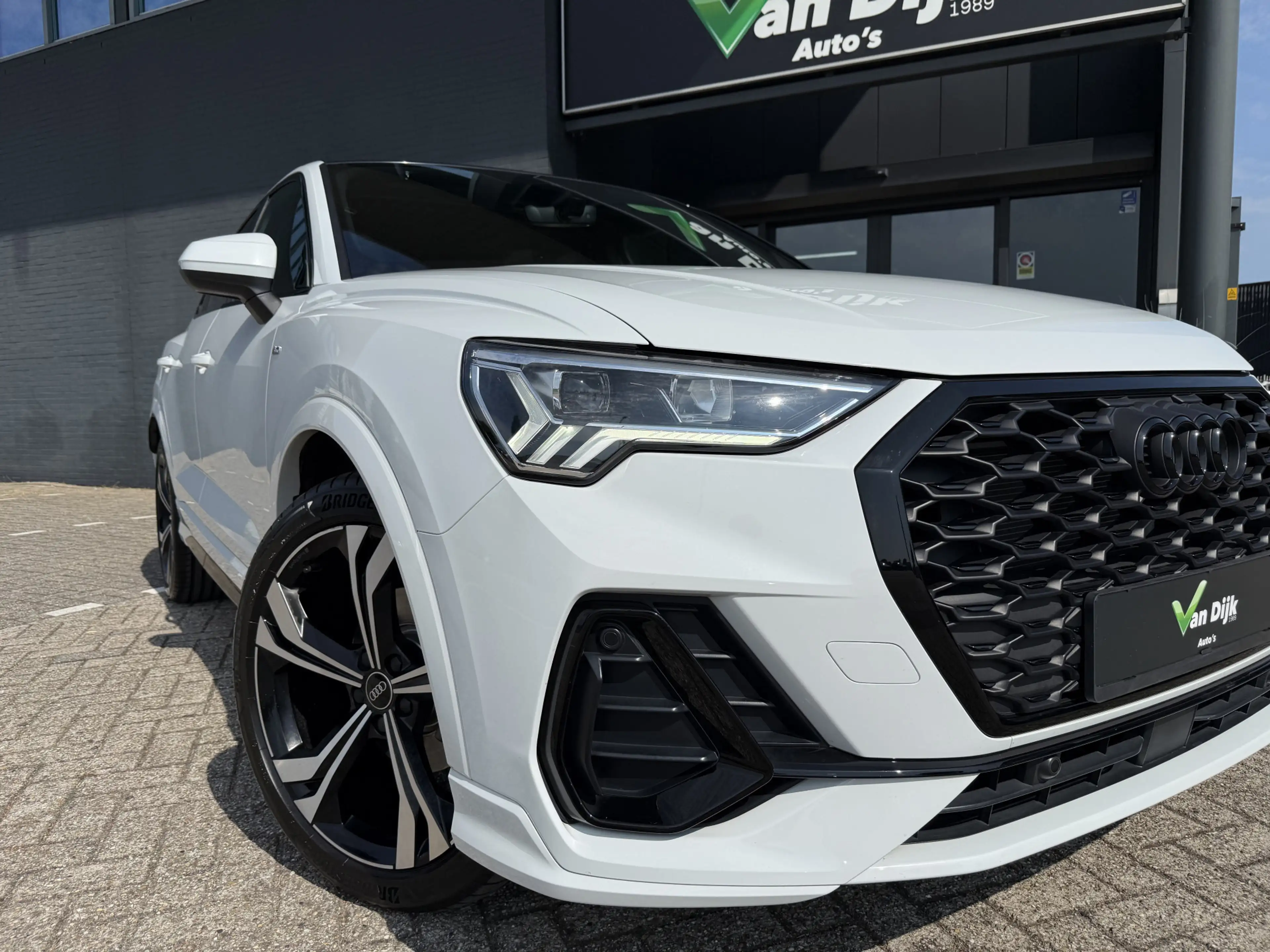 Audi Q3 Sportback 35 TFSI S-Line Panodak Trekhaak Navi Cam — photo 6