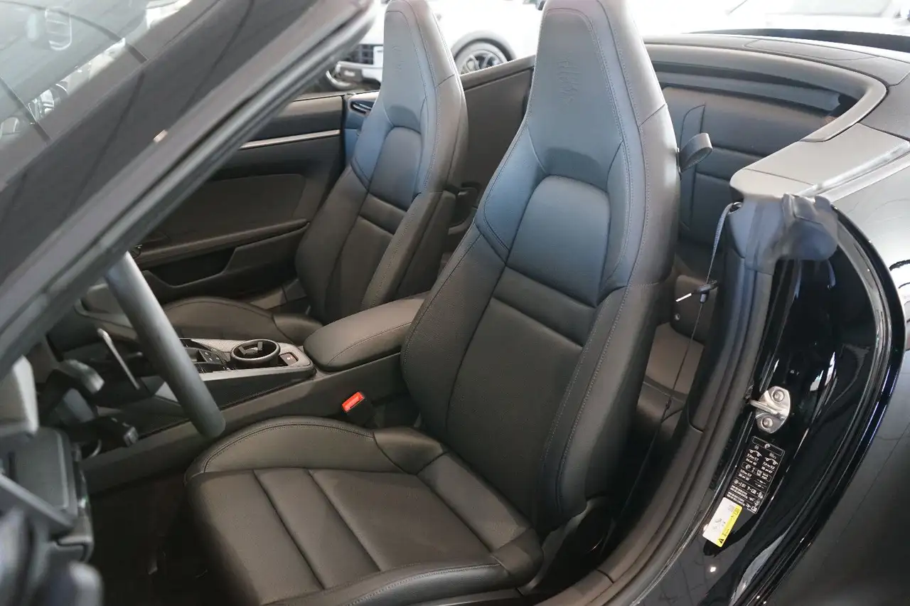 Porsche 992 .2 Carrera Cabriolet | Sportabgasanlage | 21" 9