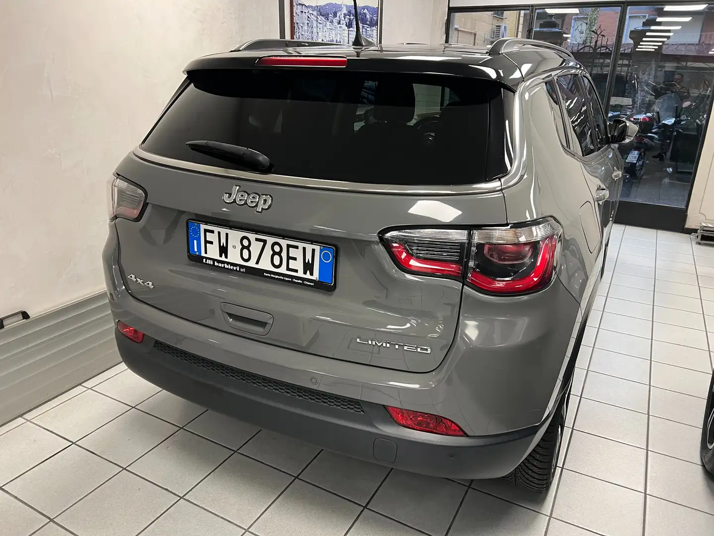 Jeep Compass Compass II 2017 2.0 mjt Limited 4wd 140cv my19 Gris - 2