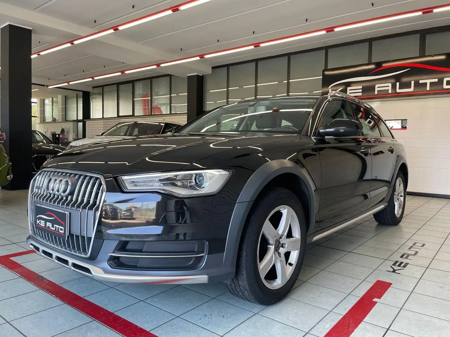 Audi A6 allroad 3.0 tdi Business quattro 218cv s-tronic Nero - 1