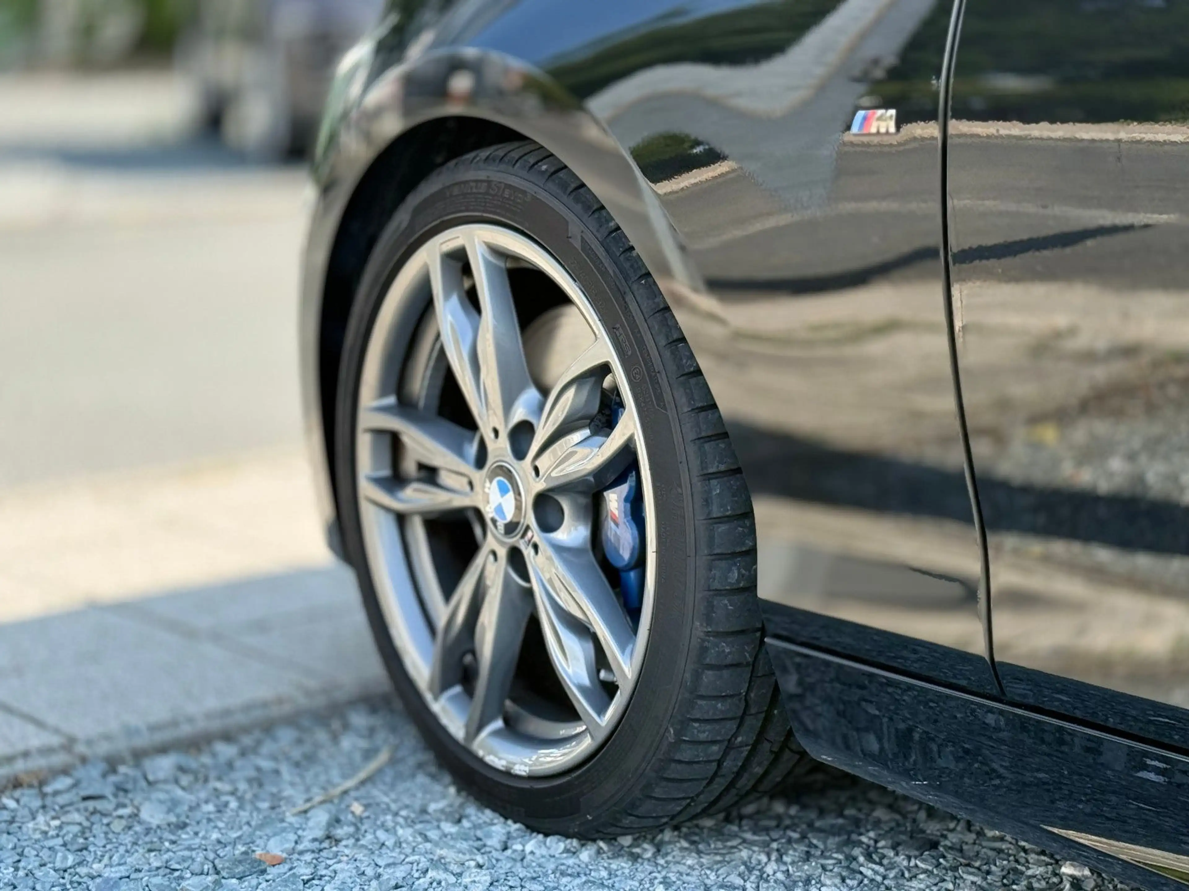 BMW 135 i Lim. SCHALTER NAVIPRO H&K PANO — photo 14