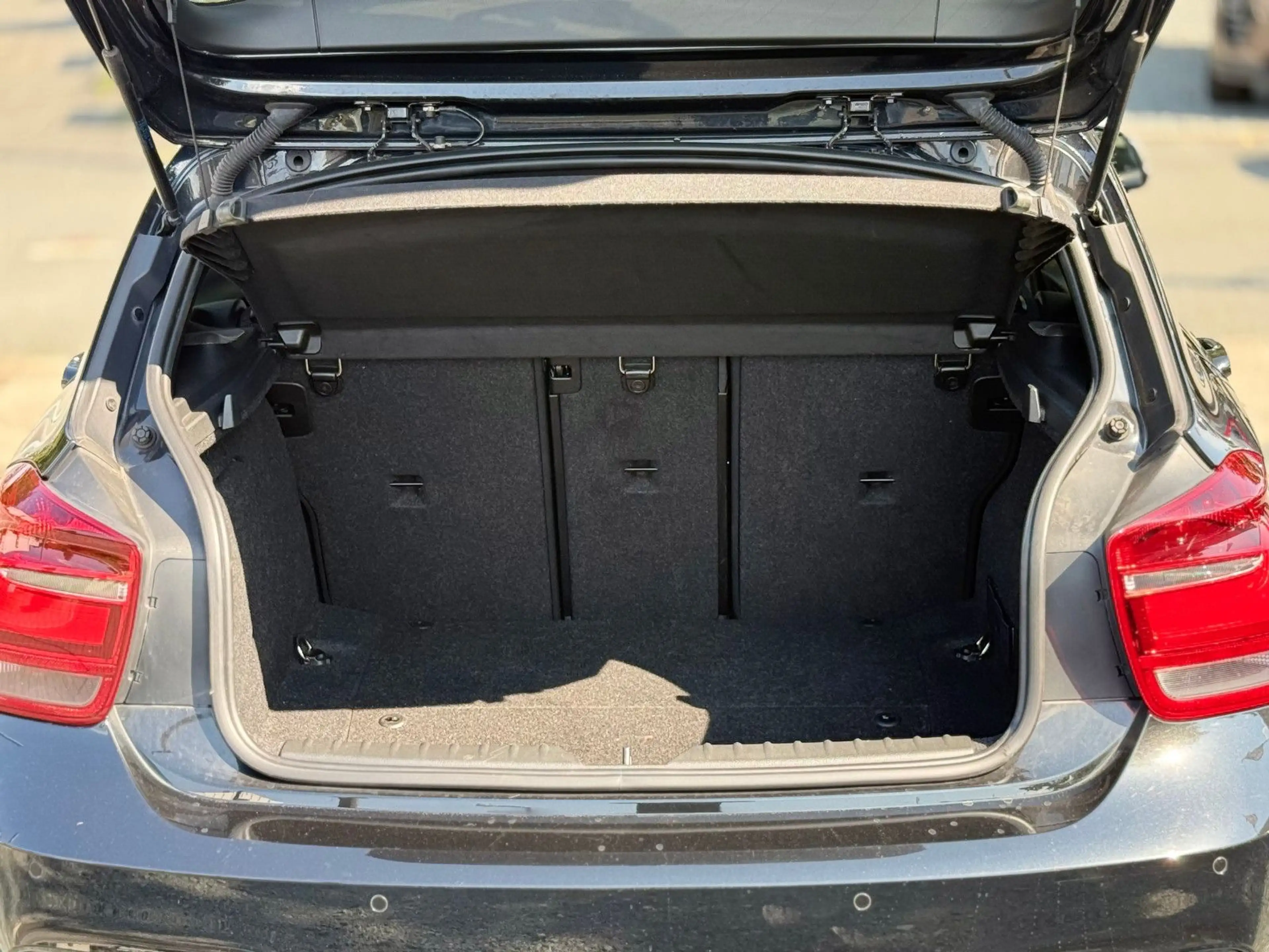BMW 135 i Lim. SCHALTER NAVIPRO H&K PANO — photo 13