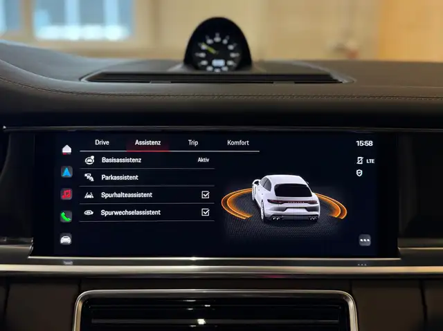 Porsche Panamera 4 E-Hybrid Platinum Edition / Pano / Burmester Ansicht 38