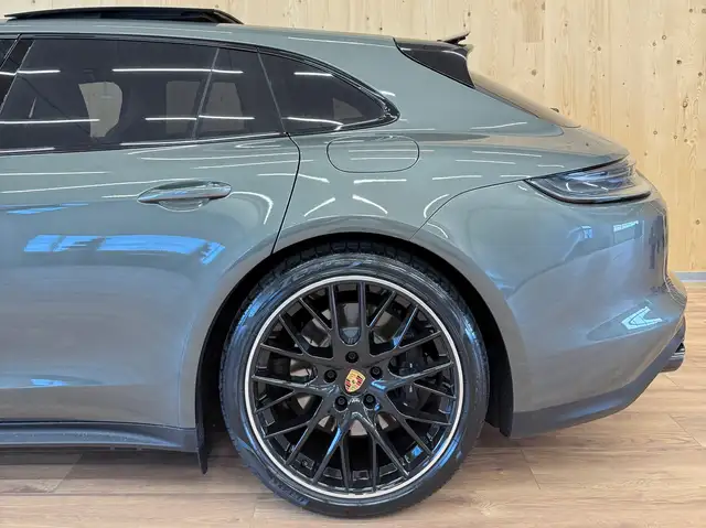 Porsche Panamera 4 E-Hybrid Platinum Edition / Pano / Burmester Ansicht 15