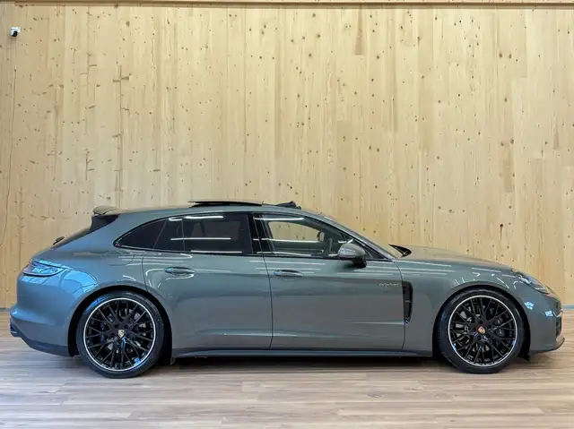 Porsche Panamera 4 E-Hybrid Platinum Edition / Pano / Burmester Ansicht 10