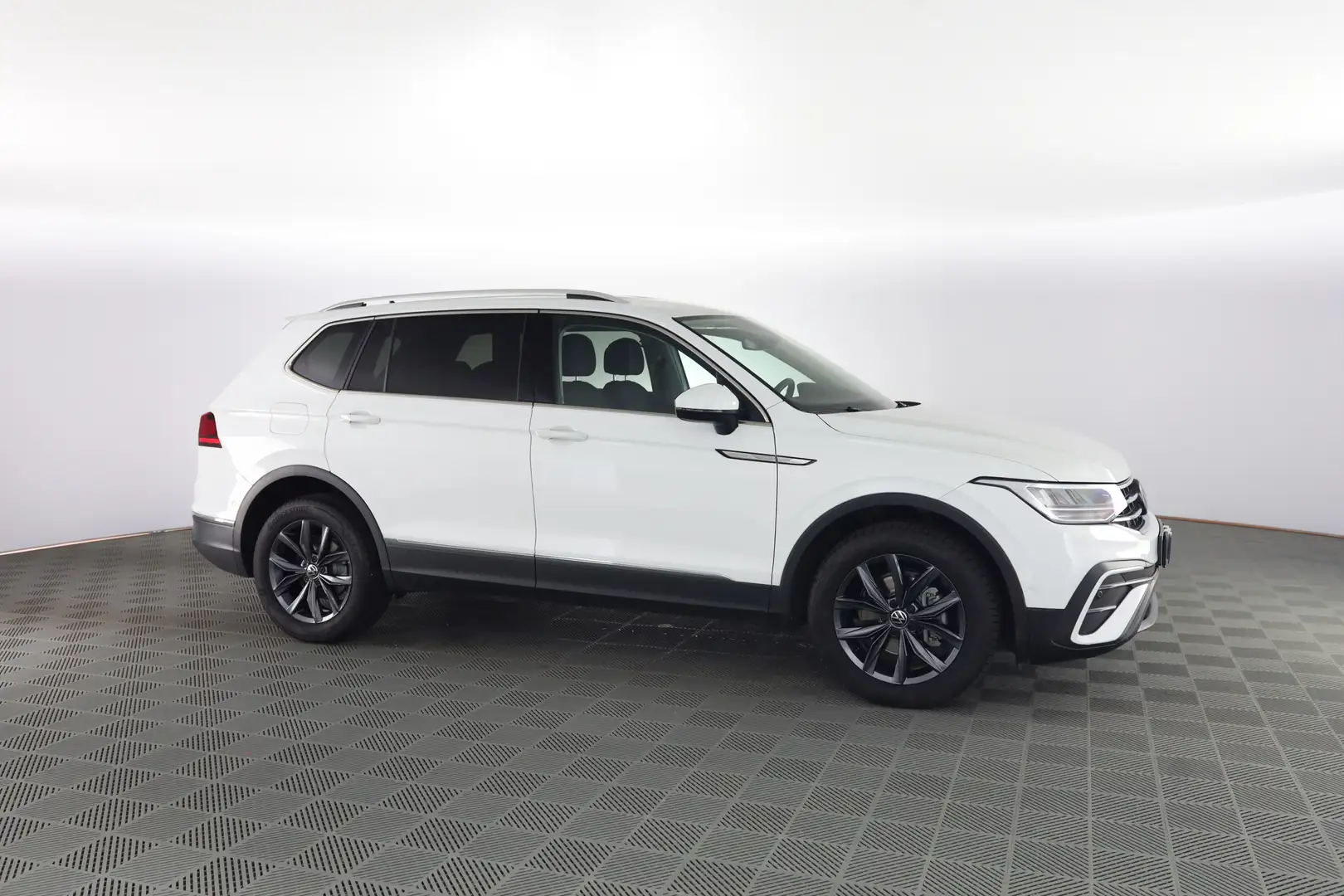 Volkswagen Tiguan Allspace Tiguan Allspace 2.0 TDI SCR DSG Life Bianco - 2