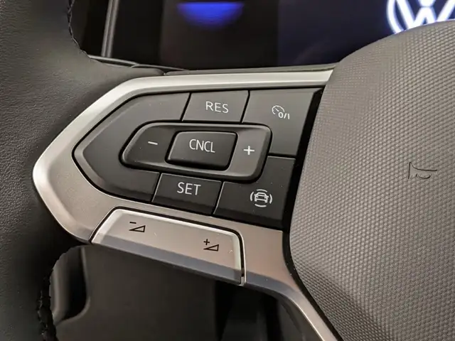 Volkswagen Polo view 10