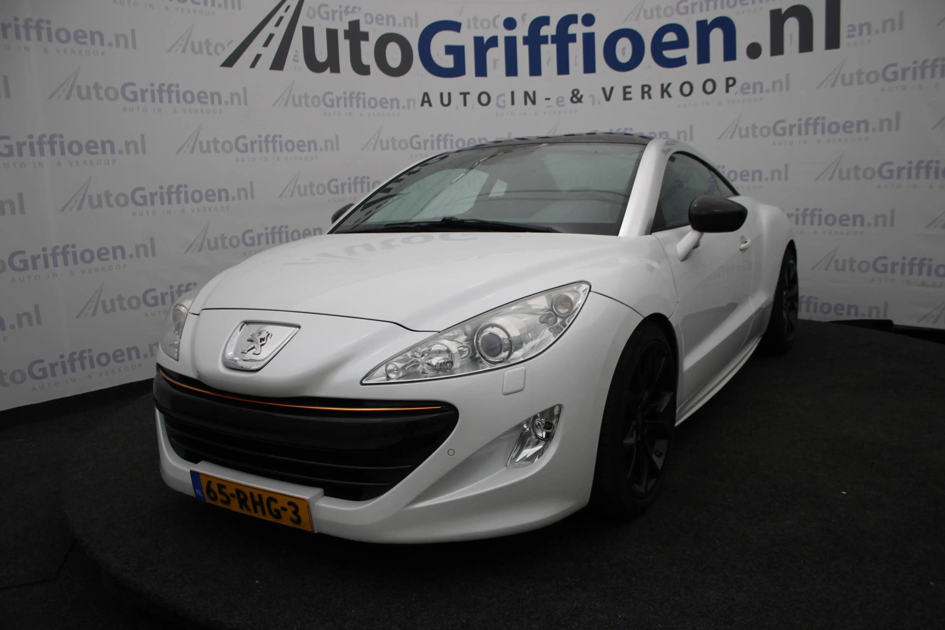 Peugeot RCZ 1.6 aut, nette coupé met lederen interieur met nie