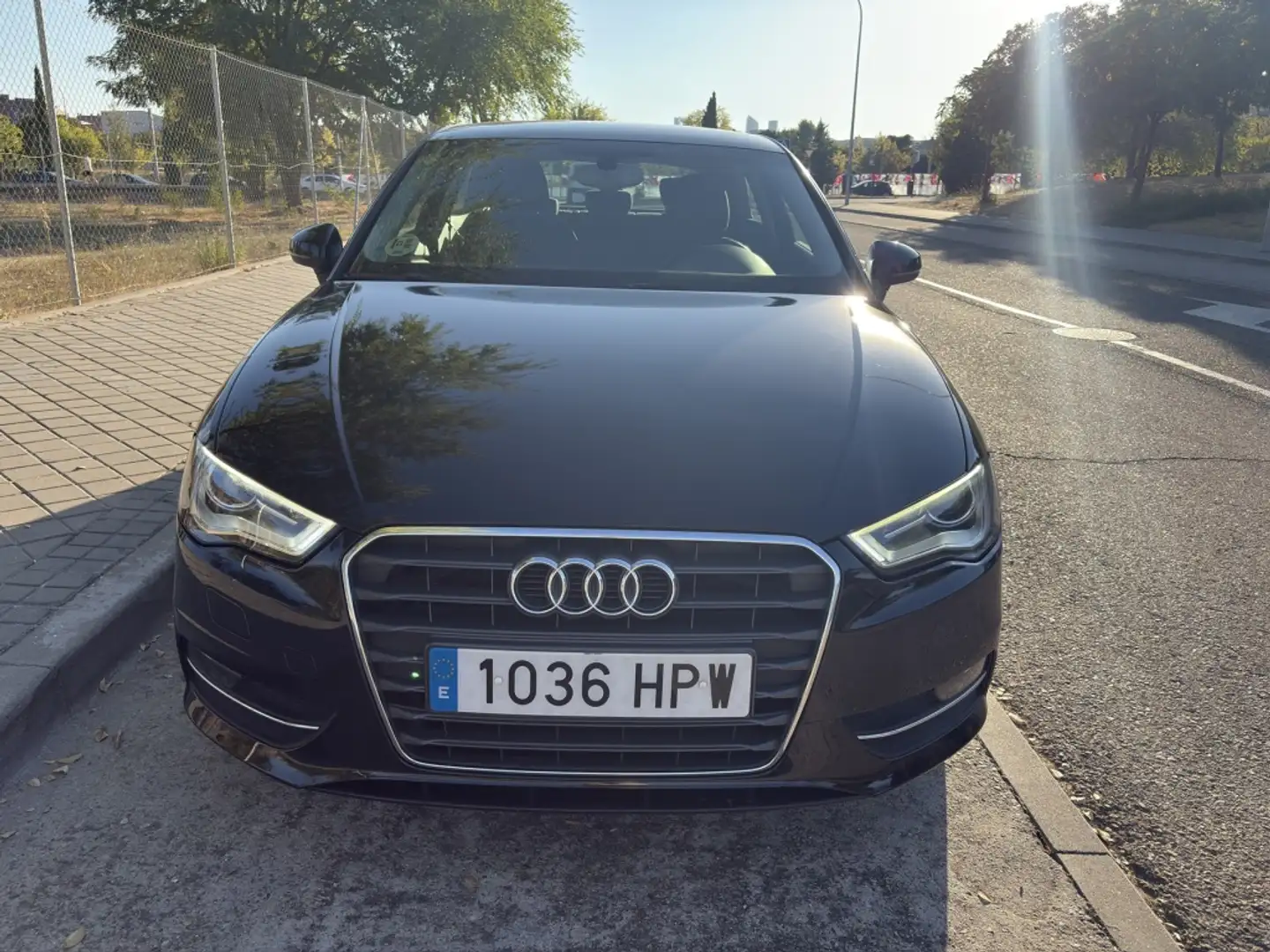 Audi A3 2.0TDI Ambition 150 Negro - 2
