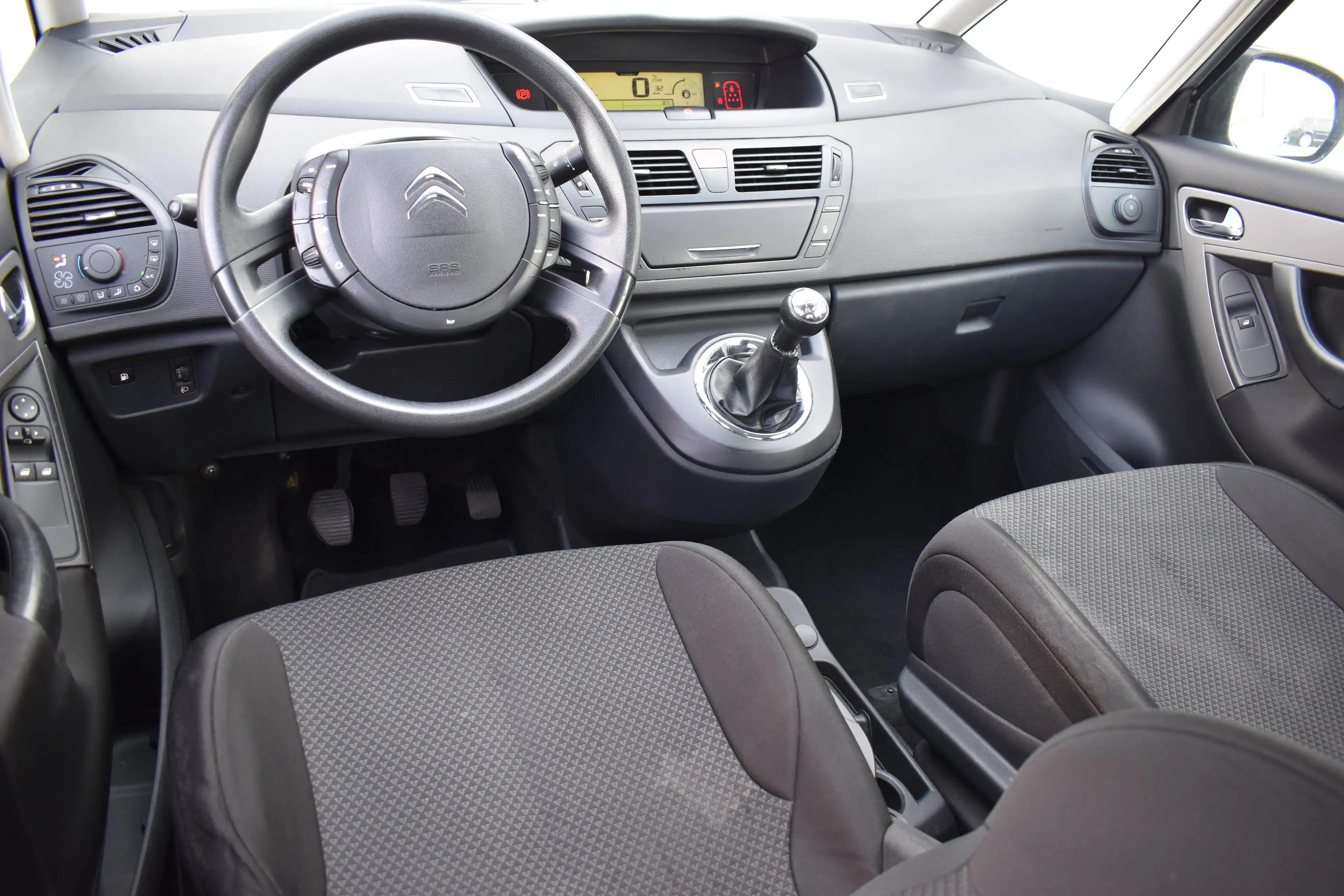 Citroen Grand C4 Picasso 1.6i || 7plaatsen || Airco || Cruise Control — photo 9