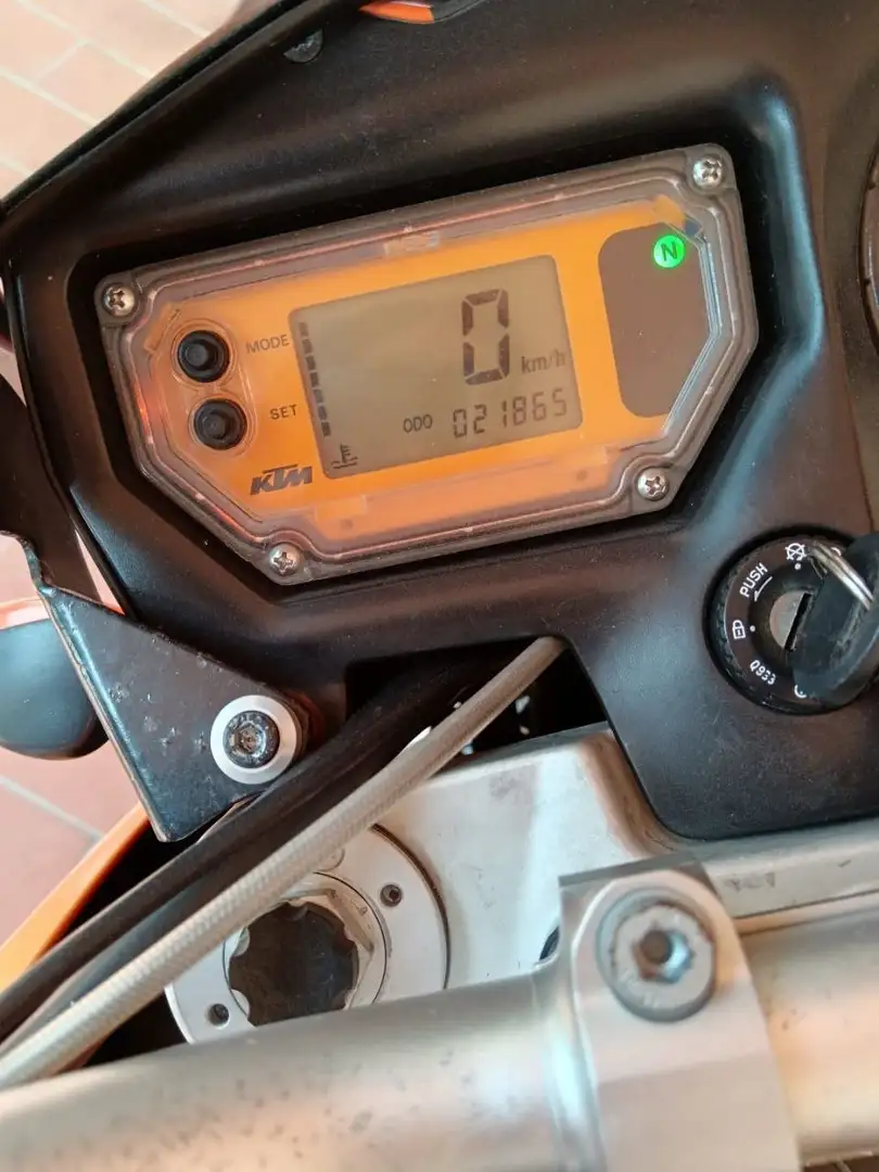 KTM 990 Super Duke Portocaliu - 1