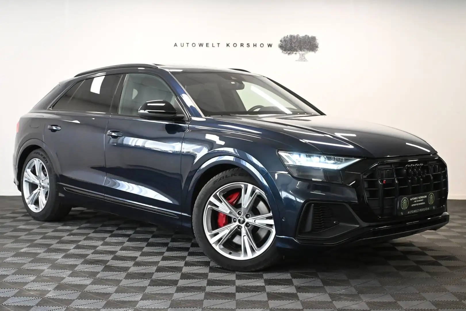 Audi SQ8 4.0 TFSI Quattro *MATRIX*PANO*AHK*360°KAM* Blau - 1