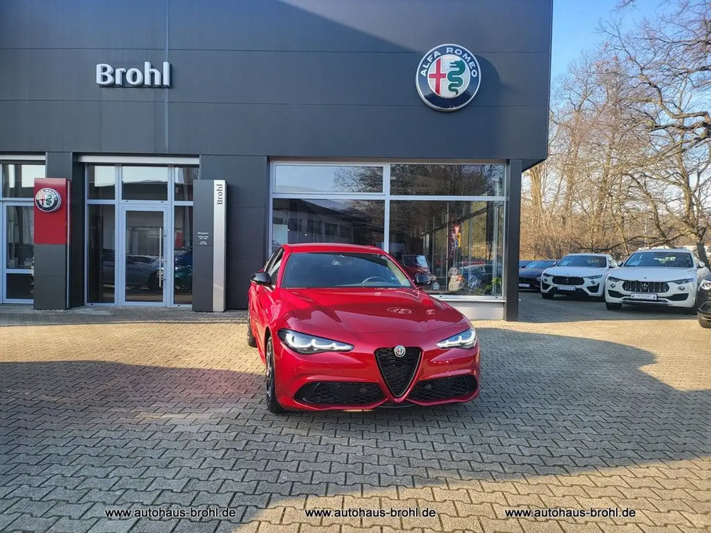 Alfa Romeo Giulia Veloce FACELIFT 280PS LED Rood - 1