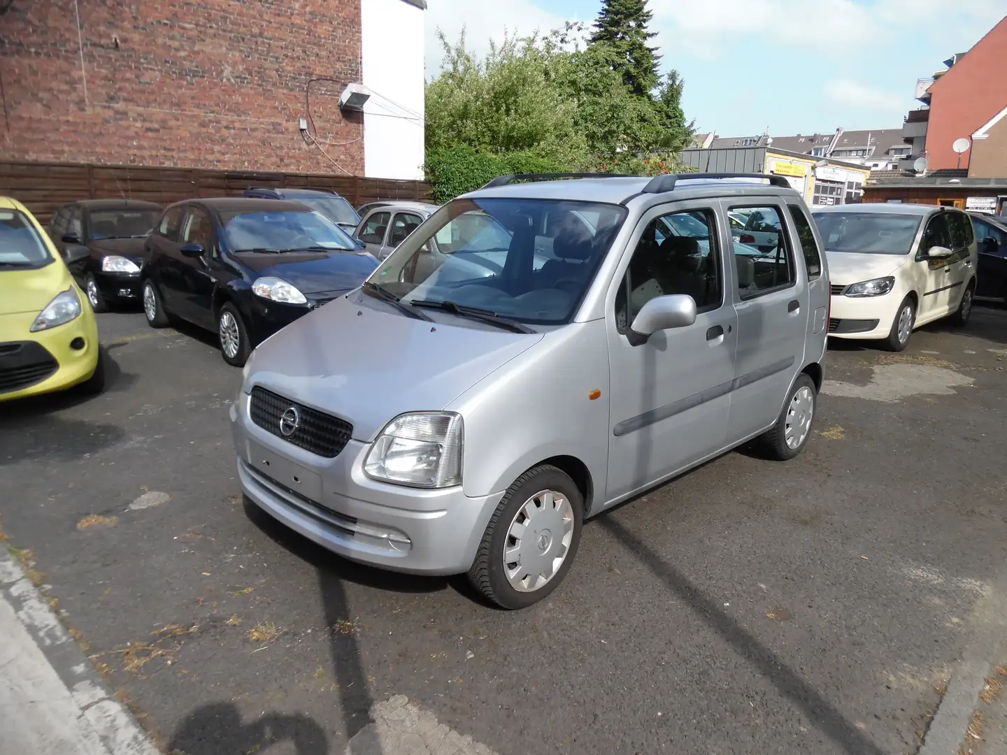 Opel Agila 1.0 12 V Plateado - 1