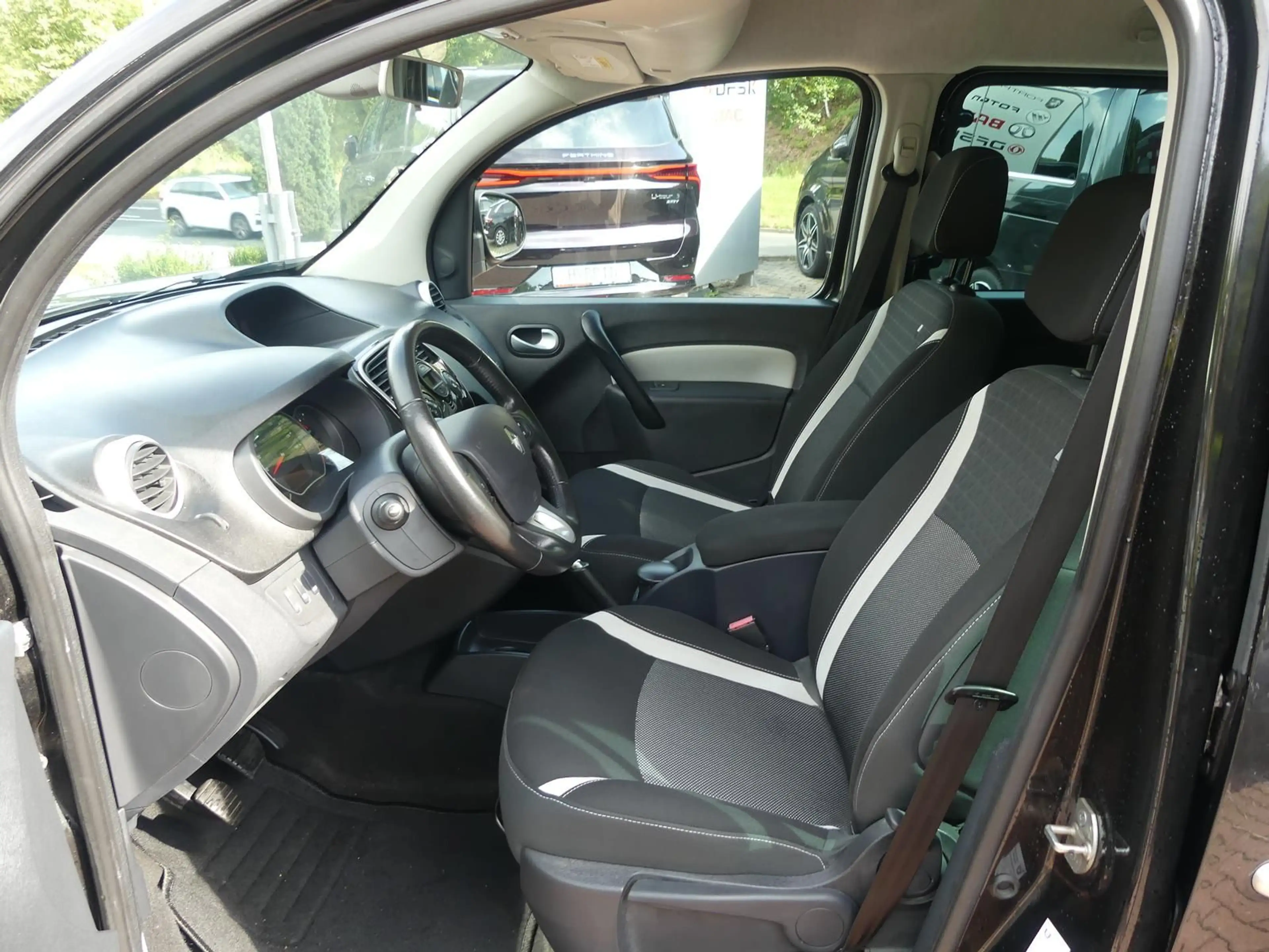 Renault Kangoo 1.2*Limited*Klima*Navi*PDC — photo 10
