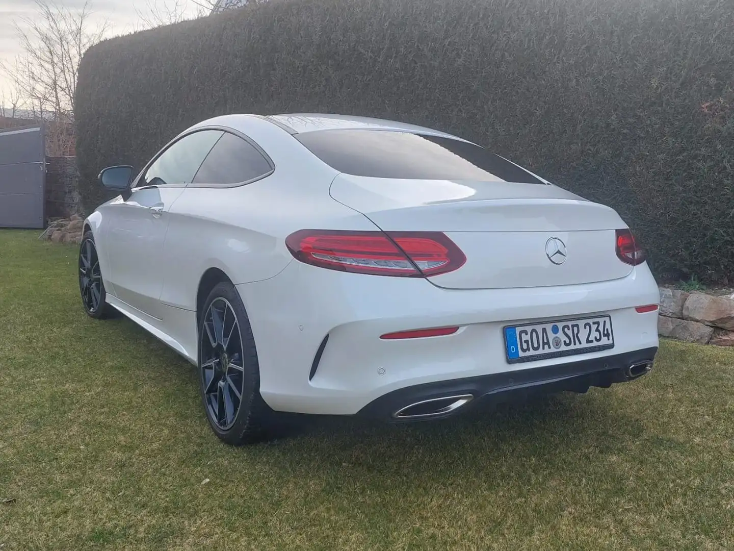 Mercedes-Benz C 400 C+400+Coupe+4Matic+9G-TRONIC+AMG+Line Fehér - 1