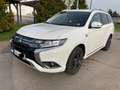 Mitsubishi Outlander Outlander PHEV 2.4 Basis 4WD Plug-In Hybrid Weiß - thumbnail 3