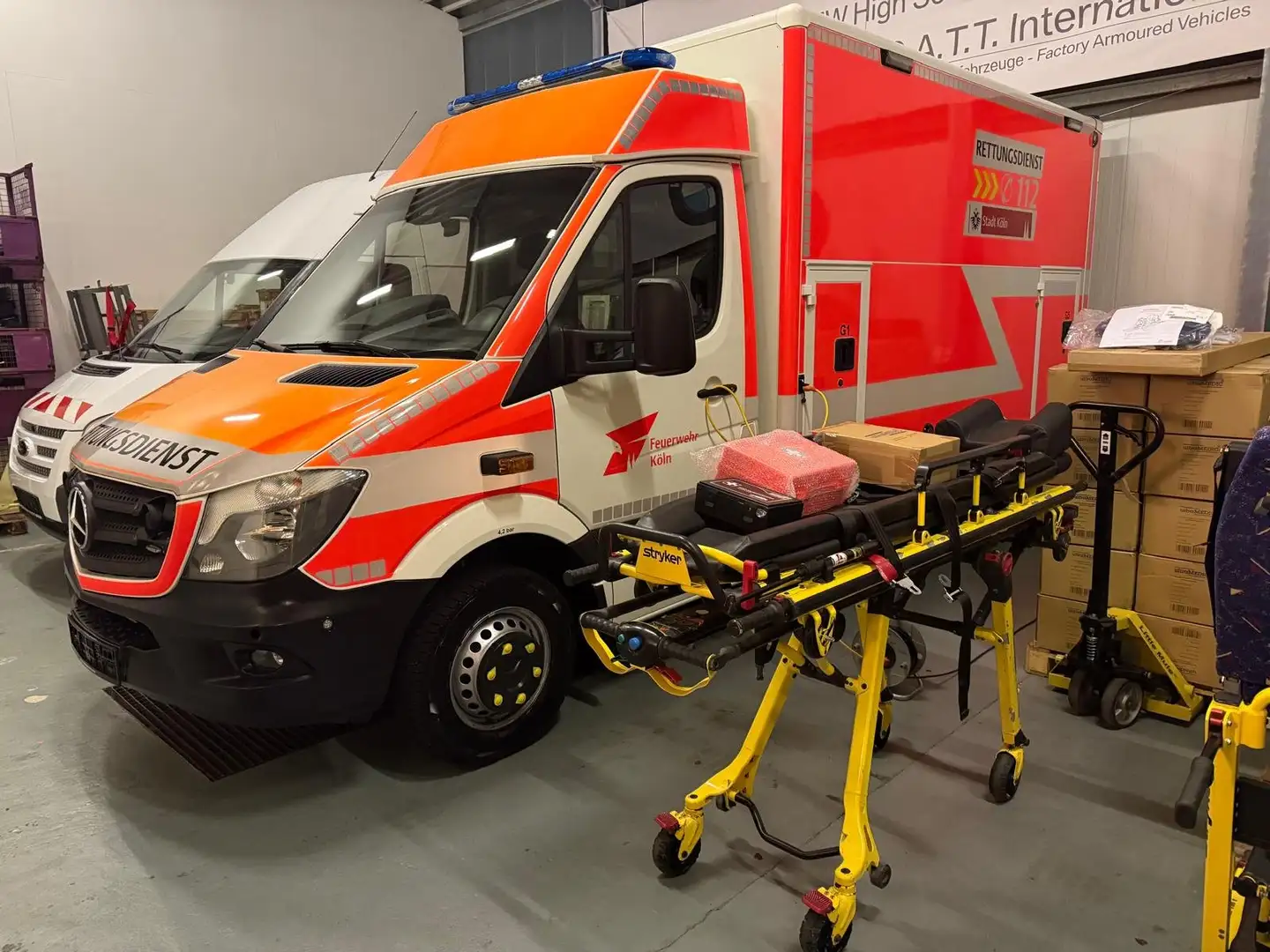 Mercedes-Benz RTW MB-Sprinter 516CDI / W.A.S.-500 101.000KM Weiß - 1