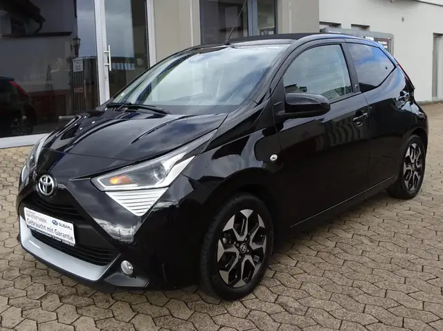 Toyota Aygo x-play Team D