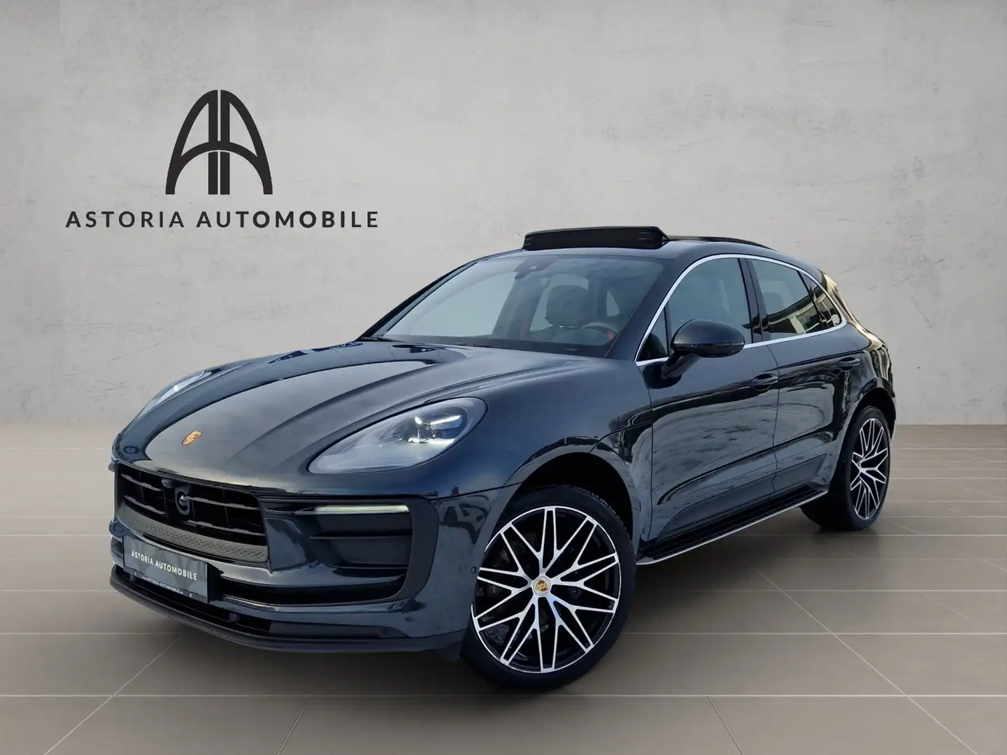 Porsche Macan Papaya-Naht Sportdesign 21z 360° ACC Pano Grau - 1