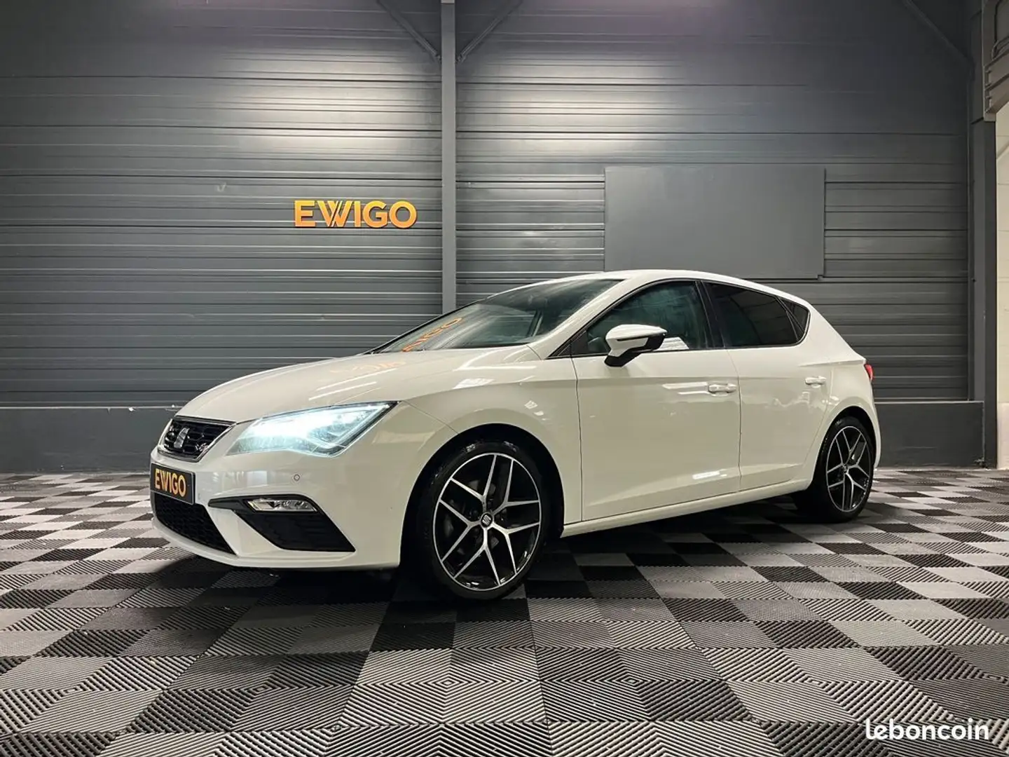 SEAT Leon 1.5 tsi 150 act fr dsg bva Wit - 1