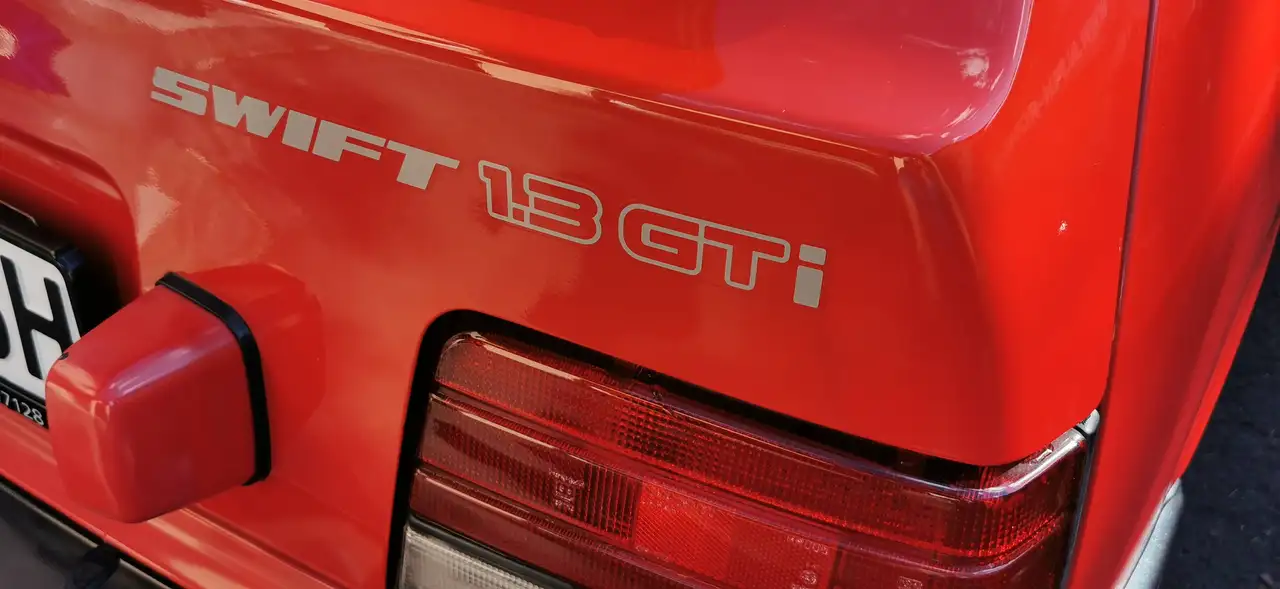 Suzuki Swift GTi (AA), 73.300 km, Note 2+, H-Zulassung, Erstlack, foto 4