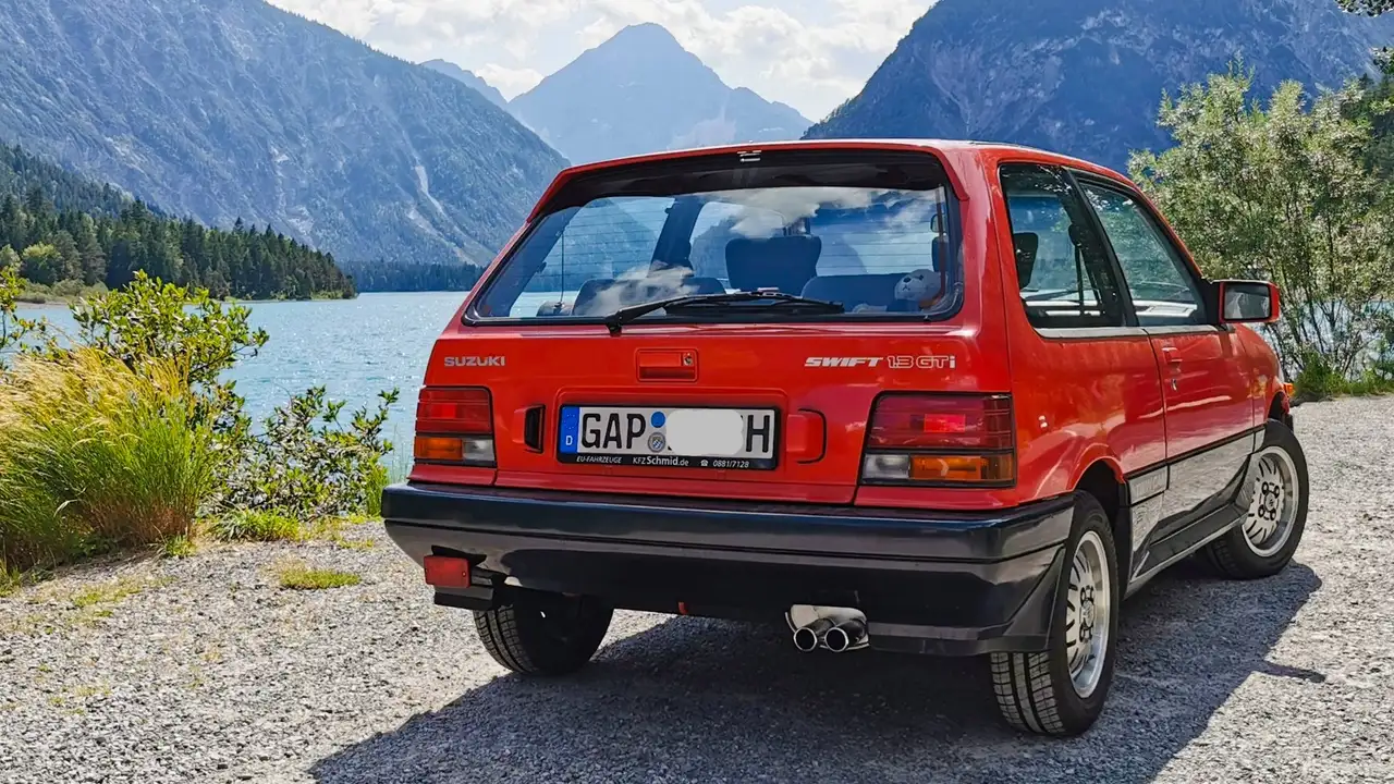 Suzuki Swift GTi (AA), 73.300 km, Note 2+, H-Zulassung, Erstlack, foto 2