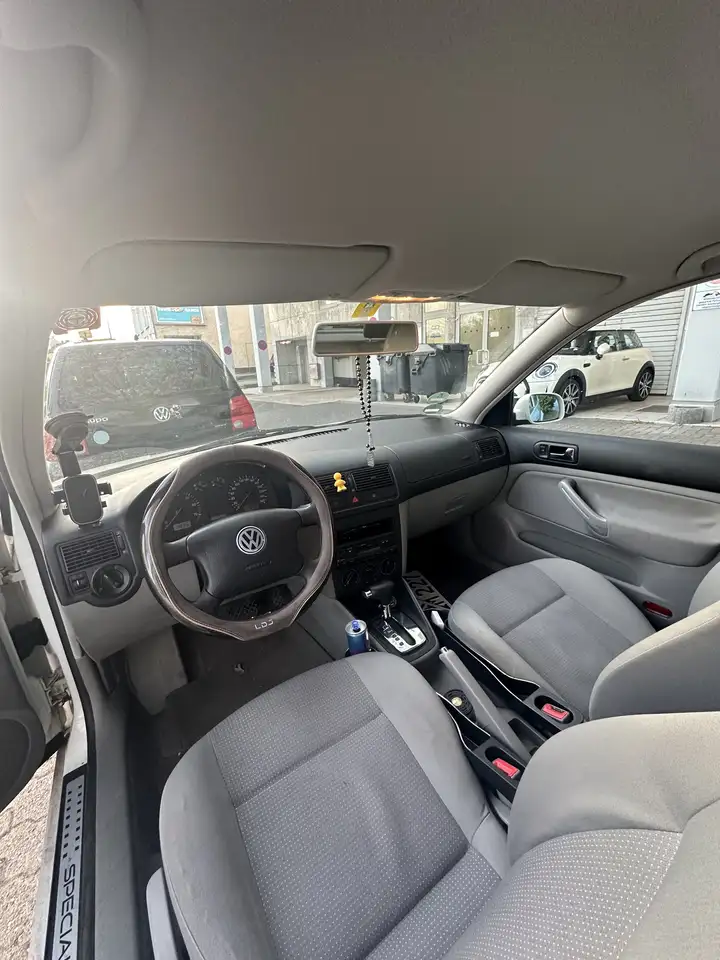Volkswagen Golf 1.6 Automatik Edition, foto 3