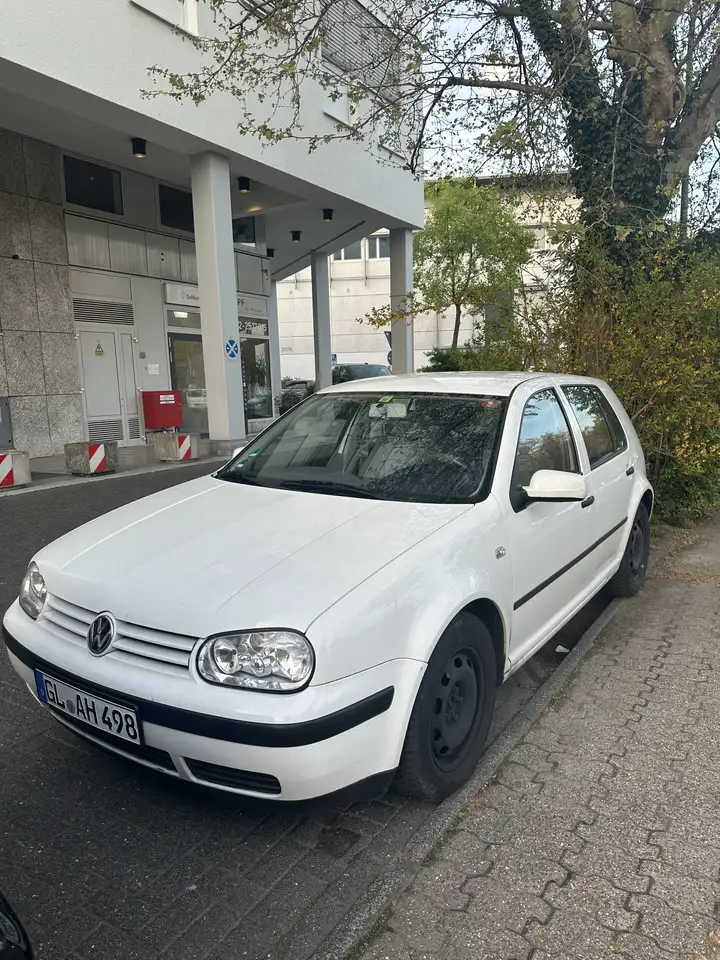 Volkswagen Golf 1.6 Automatik Edition, foto 1
