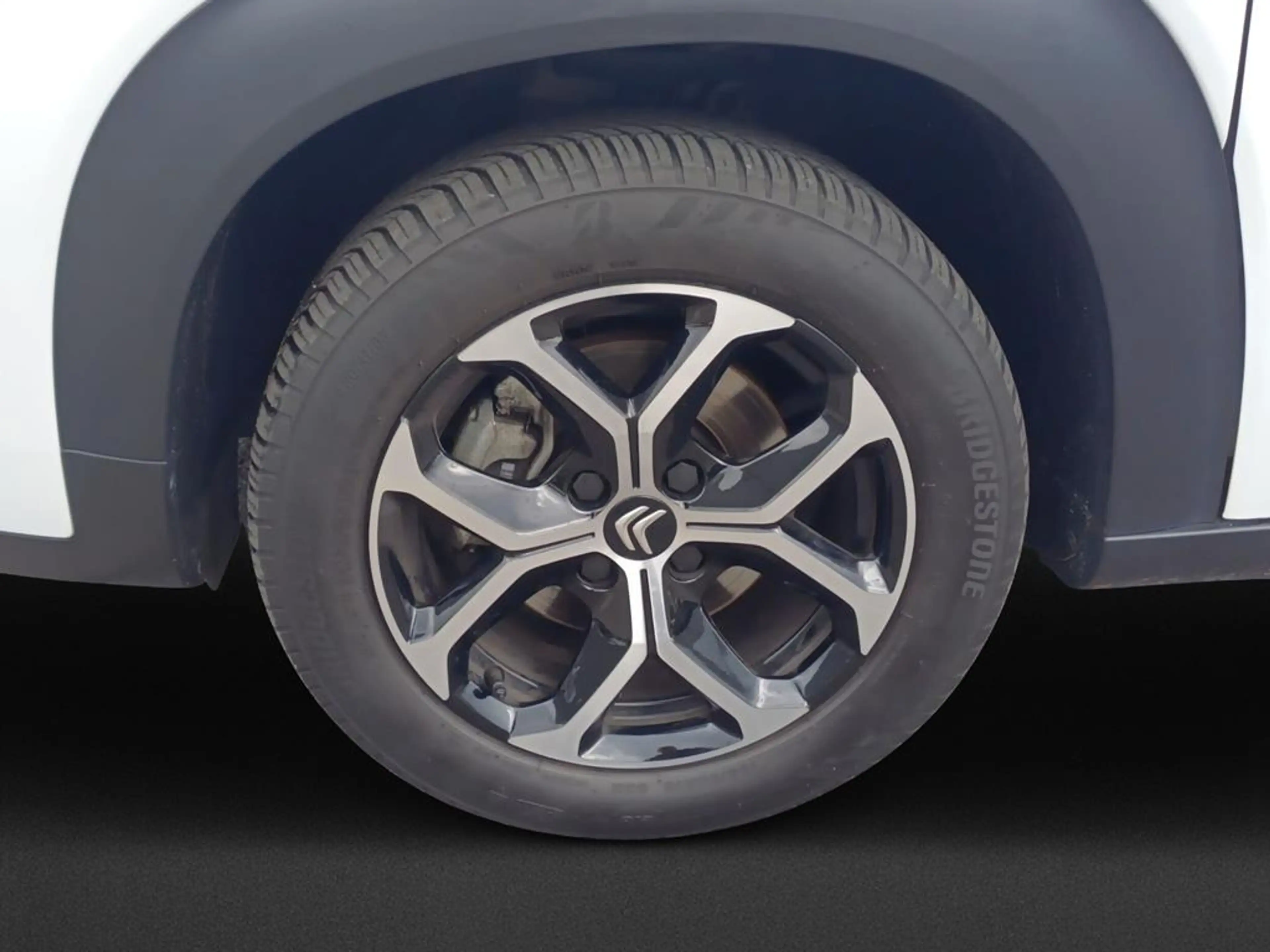 Citroen C3 Aircross PureTech 110 S&S Shine — photo 7