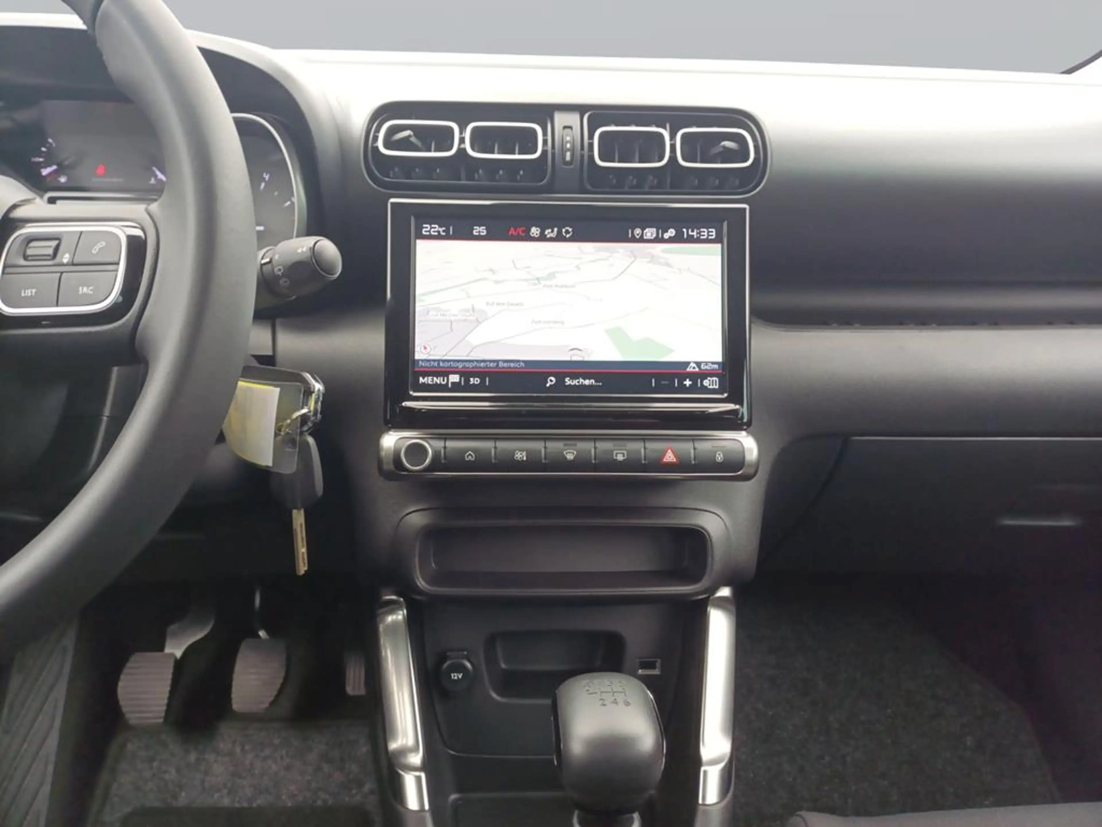 Citroen C3 Aircross PureTech 110 S&S Shine — photo 11
