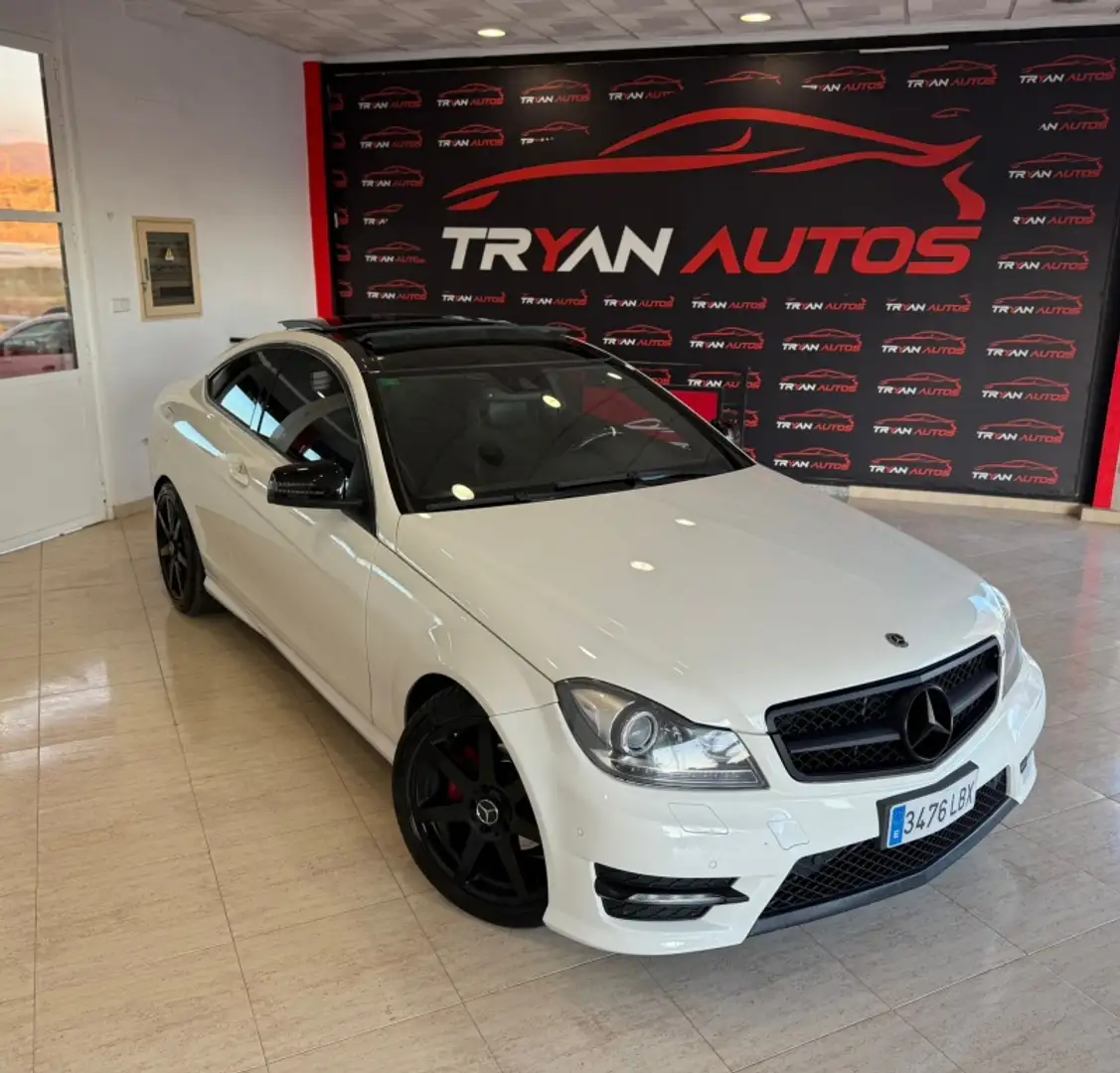 Mercedes-Benz C 220 Coupé 220CDI BE AMG Edition Blanco - 1