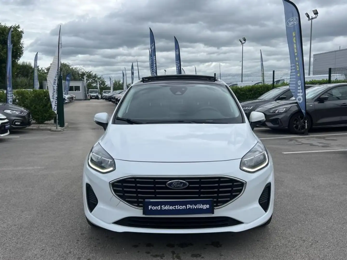 Ford Fiesta 1.0 Flexifuel 95ch Titanium Vignale 5p Blanc - 2