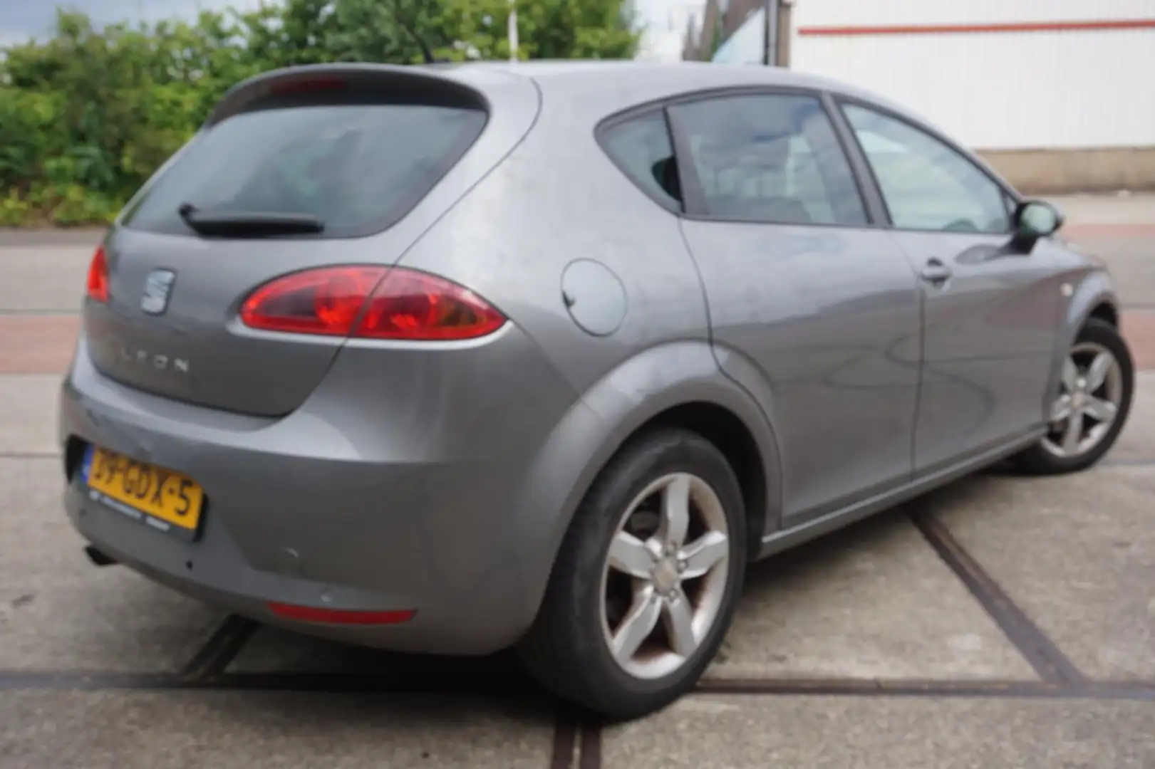 SEAT Leon 1.9 TDI Ecomotive Businessline High Gris - 2