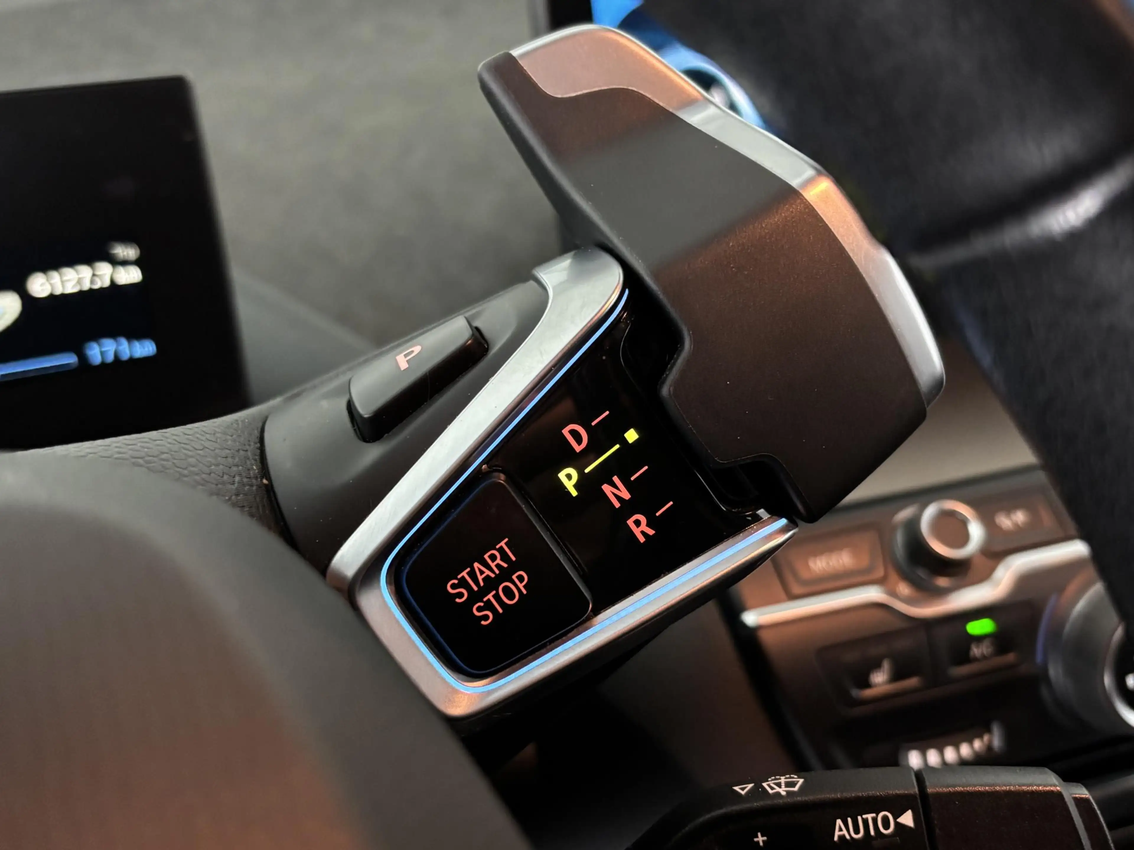 BMW i3 Basis 94Ah 33 kWh | ALL-IN PRIJS | SOH 90% | STOEL — photo 12
