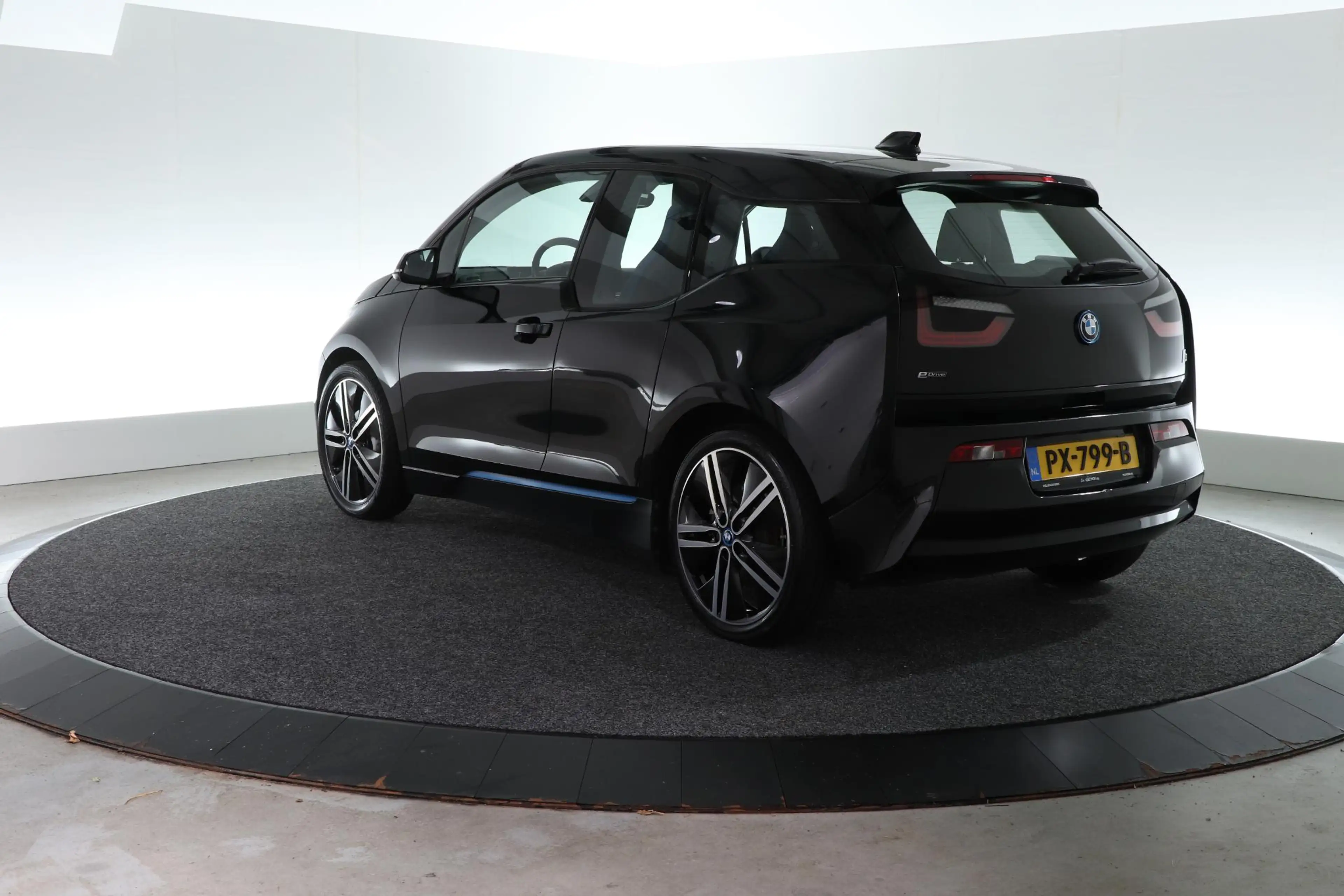 BMW i3 Basis 94Ah 33 kWh | ALL-IN PRIJS | SOH 90% | STOEL — photo 15