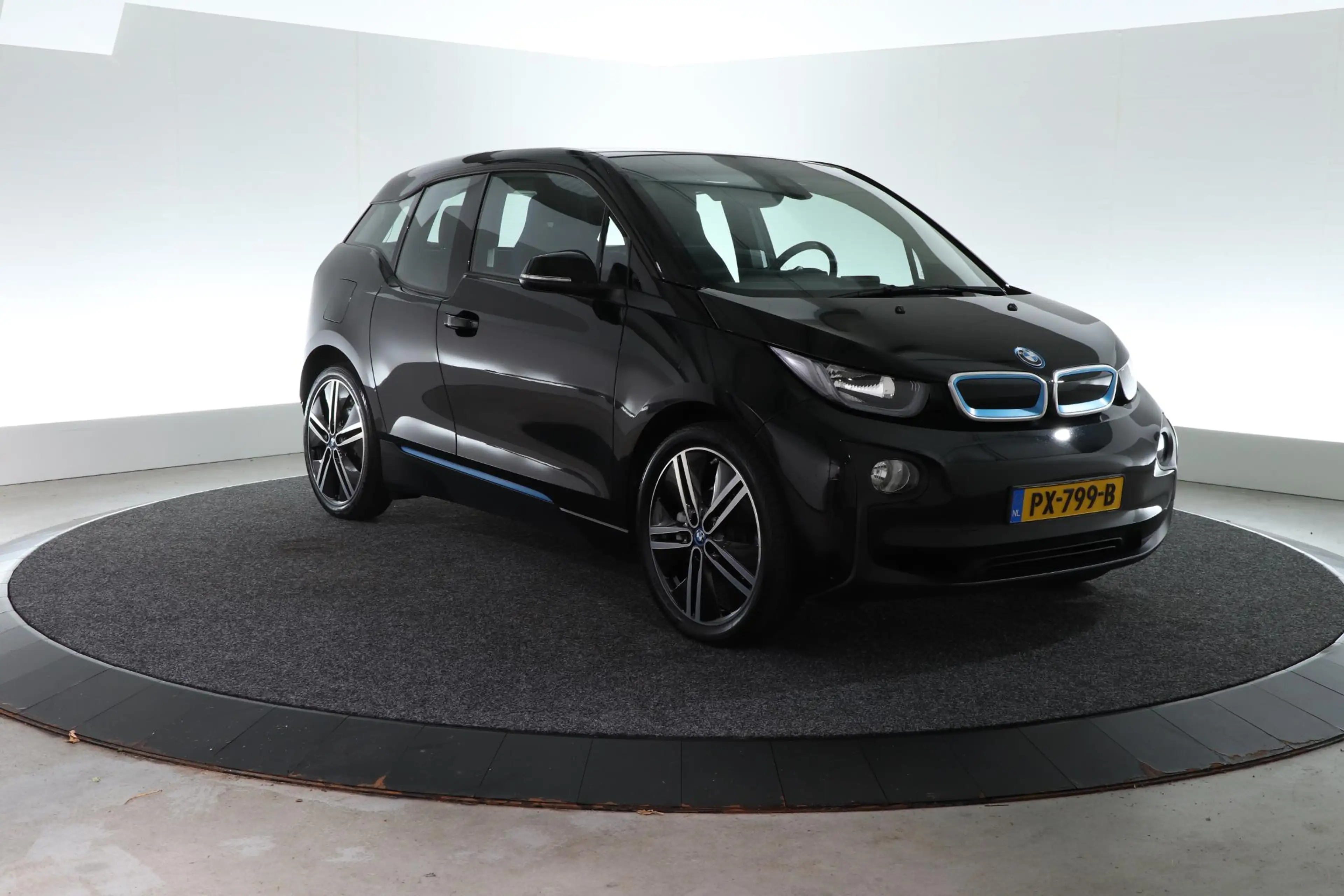 BMW i3 Basis 94Ah 33 kWh | ALL-IN PRIJS | SOH 90% | STOEL — photo 14