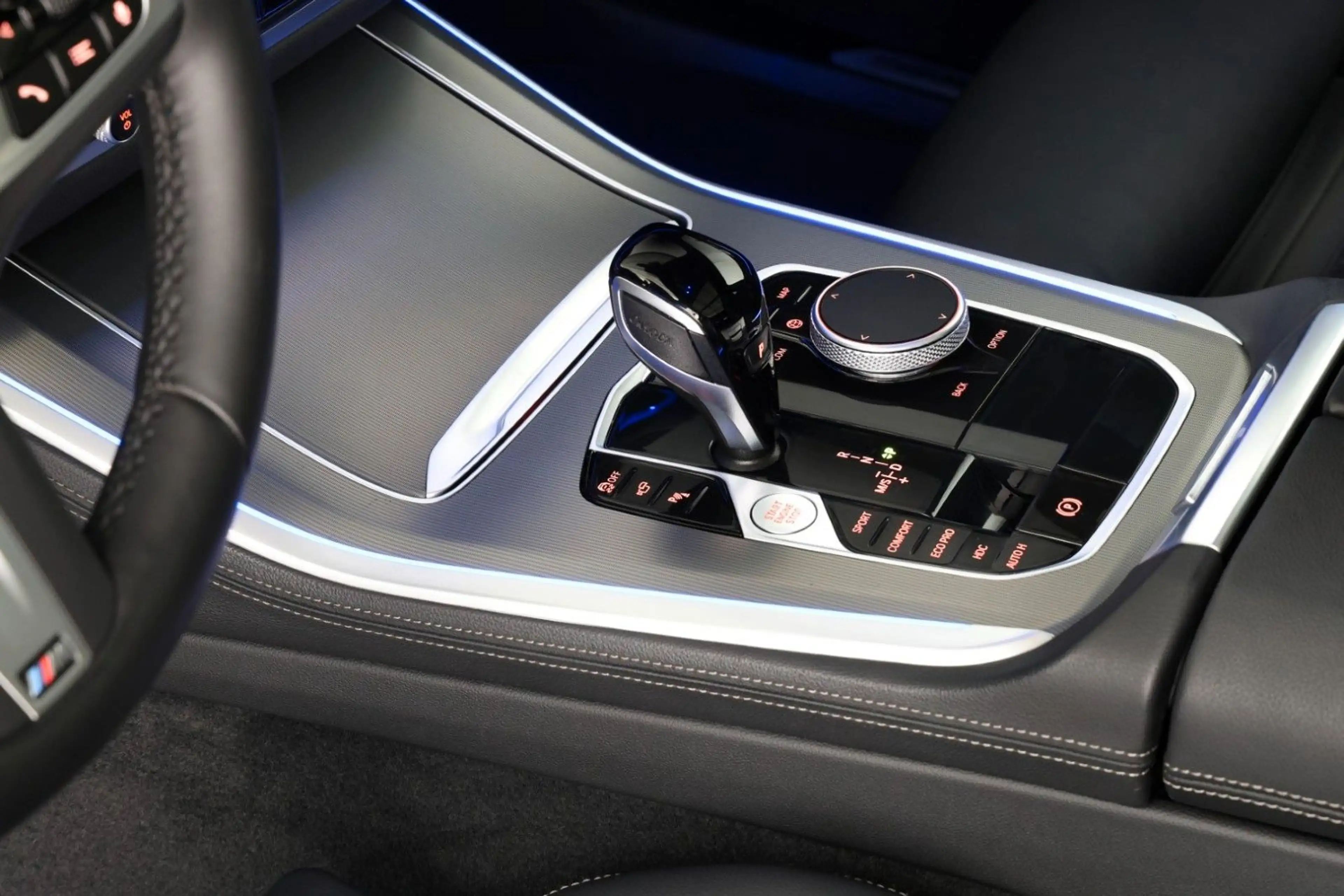 BMW X5 xDrive40d M Sport PANO ACC HUD H&K 360° 21" — photo 15