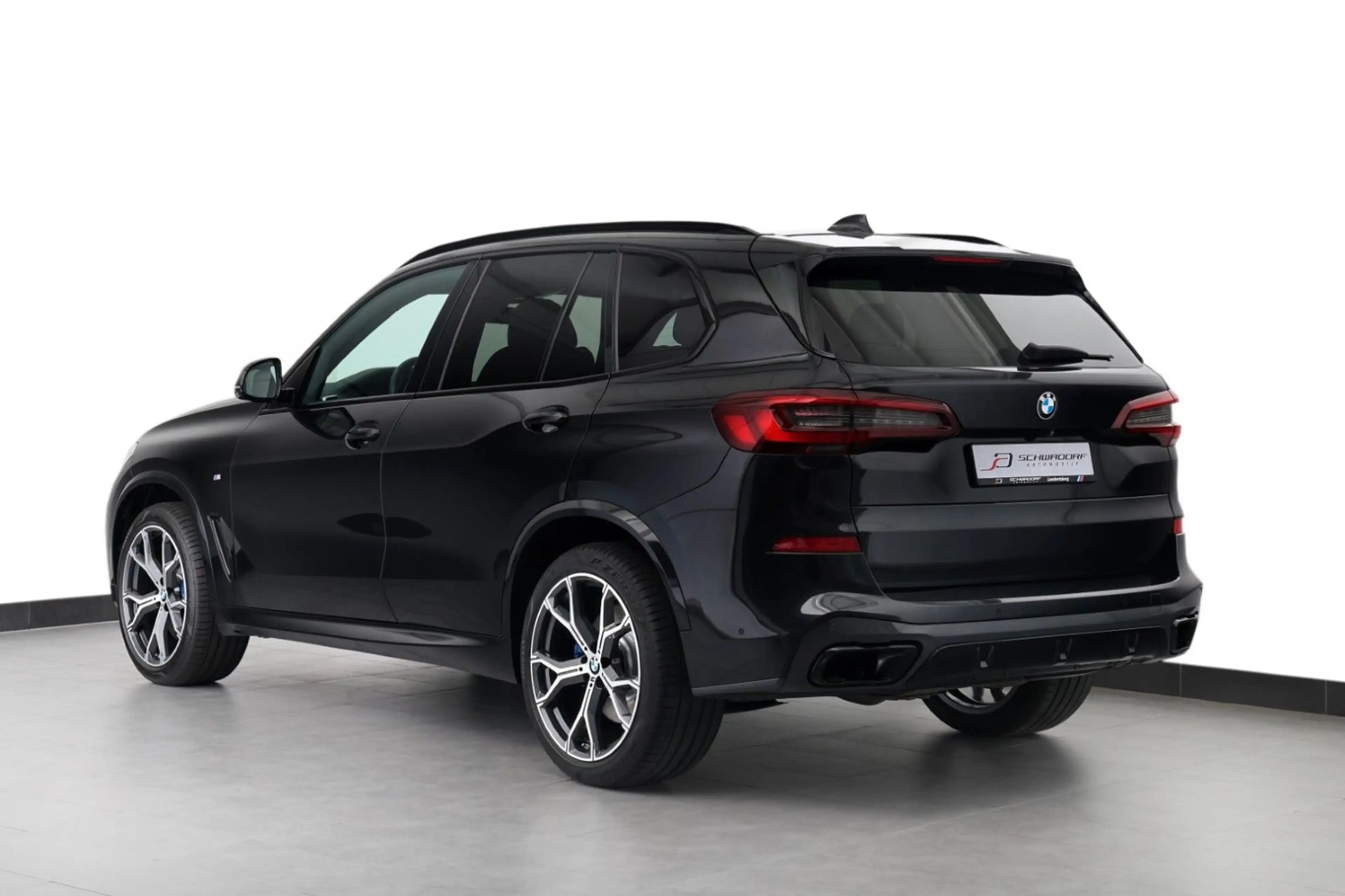 BMW X5 xDrive40d M Sport PANO ACC HUD H&K 360° 21" — photo 3