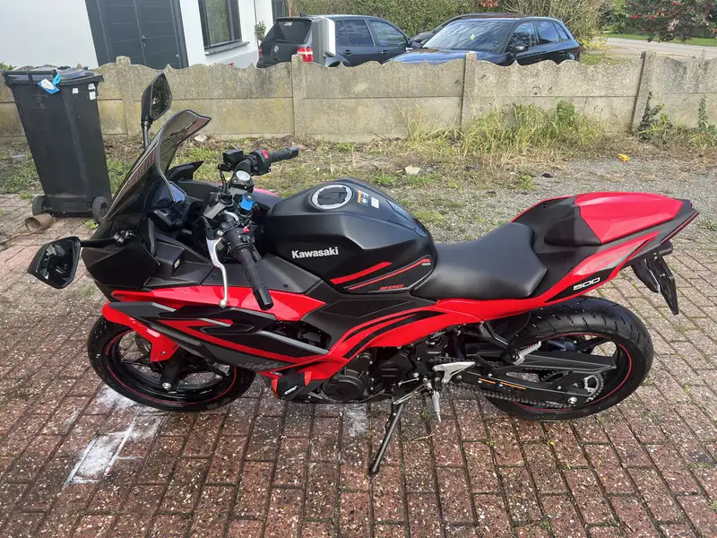 Kawasaki Ninja 500 SE - foto 3