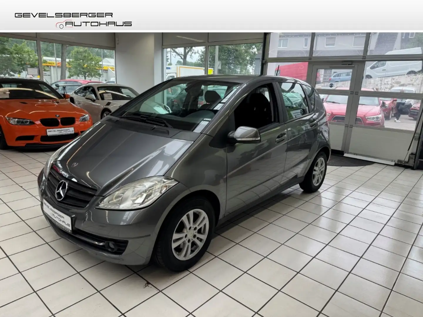 Mercedes-Benz A 180 -Klasse CDI DPF *Scheckheft*Navi*Klima*ALU Grau - 1
